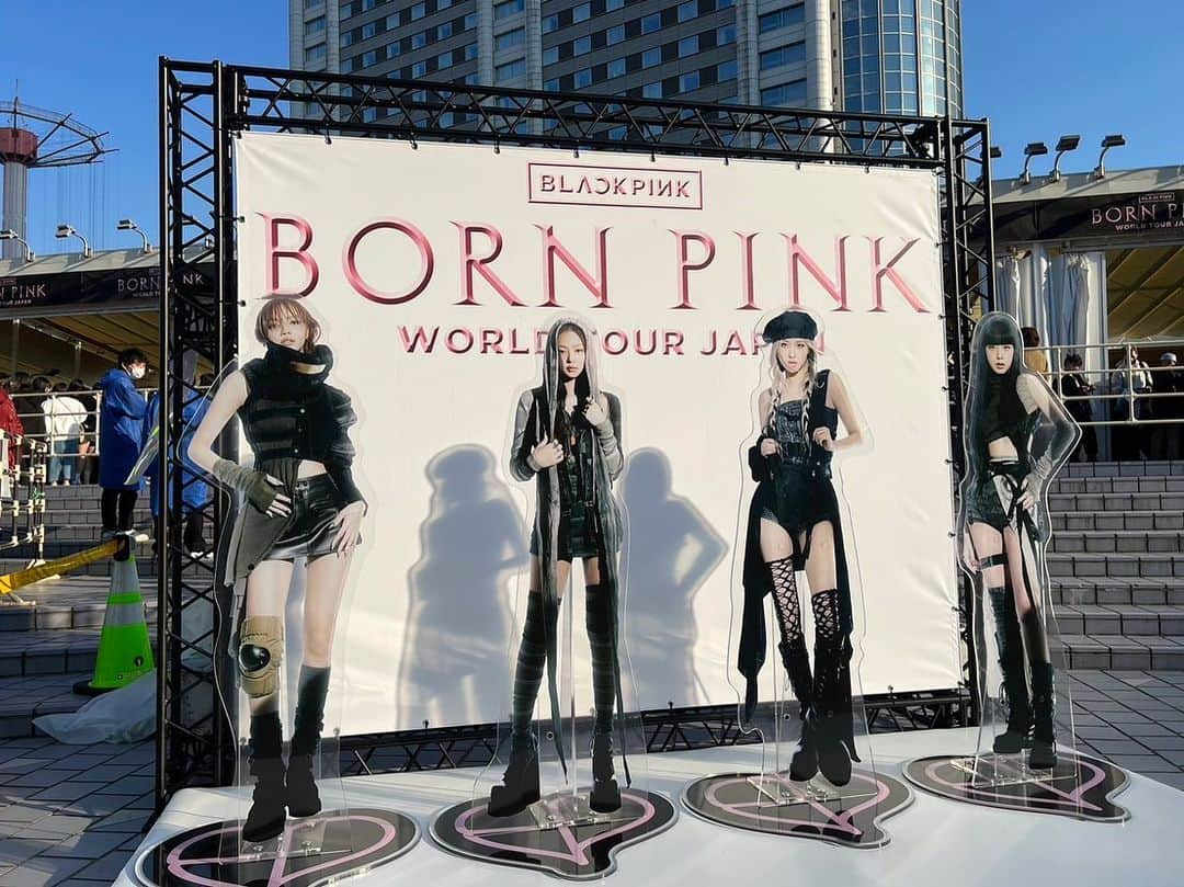 板橋美波さんのインスタグラム写真 - (板橋美波Instagram)「🖤🩷  人生初東京ドームはBLACK PINK✨  #blackpink  #blackpink_worldtour  #blackpink_bornpink  #時差投稿」5月21日 19時25分 - minami.itahashi