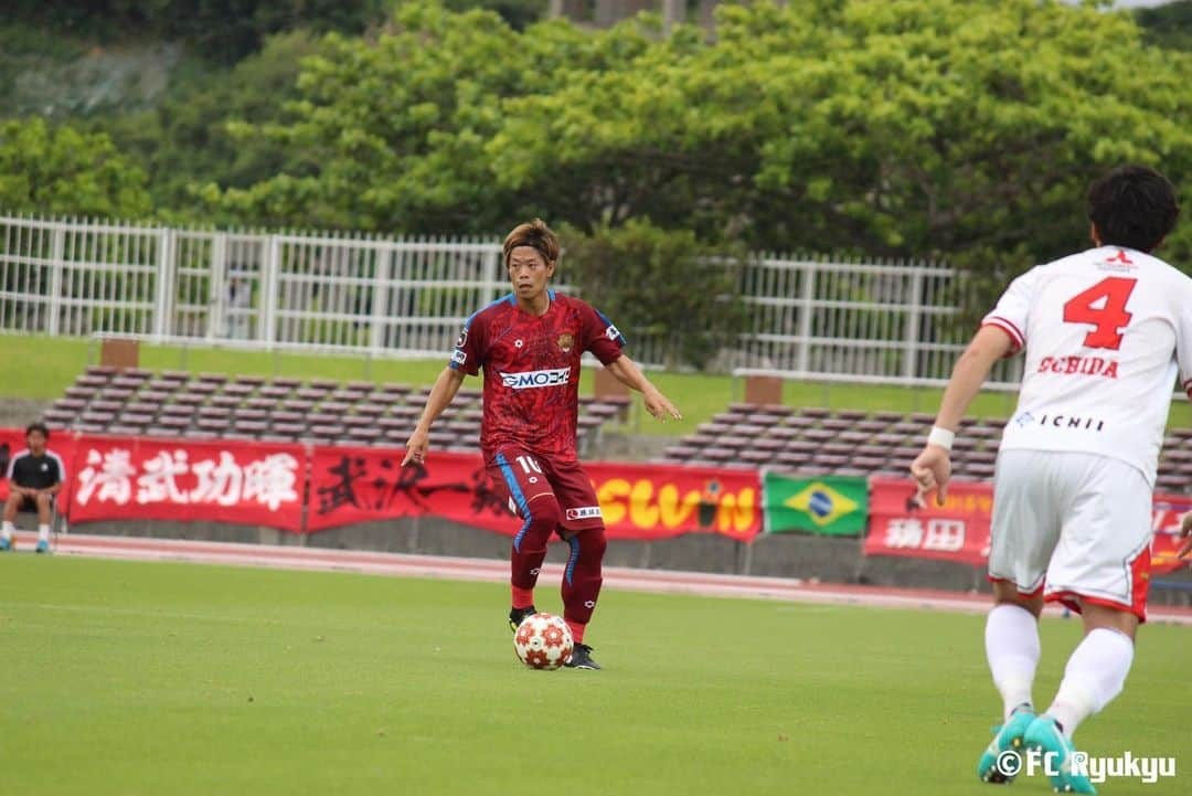 FC琉球さんのインスタグラム写真 - (FC琉球Instagram)「📷｜#PHOTO 5/21(日）  🏆天皇杯 JFA 第 103 回全日本サッカー選手権大会1回戦　  FC琉球　2-1　三菱水島FC(岡山県代表）  （前半1-1、後半1-0）  得点： 【琉球】 12分ケルヴィン 81分柳貴博　 【三菱水島】 33分宮澤龍二  📍タピック県総ひやごんスタジアム  #FC琉球  #FCRYUKYU  #沖縄  #okinawa  #琉球  #jleague #Jリーグ  #サッカー  #football  #soccer  #sfida  #ジンベーニョ  #沖縄とともに強くなる #ONEOKINAWA  #J30」5月21日 19時29分 - fcryukyu