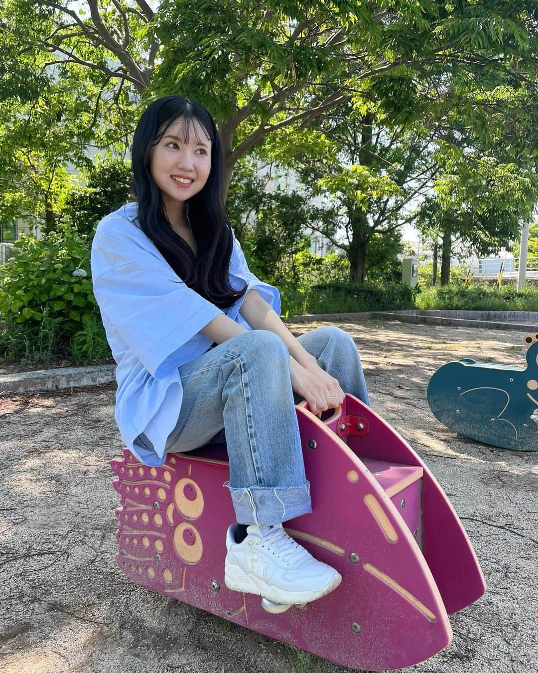 神谷るなのインスタグラム：「久しぶりに公園で遊んだ日👀🌞  #follow #levis501  #amiparis」