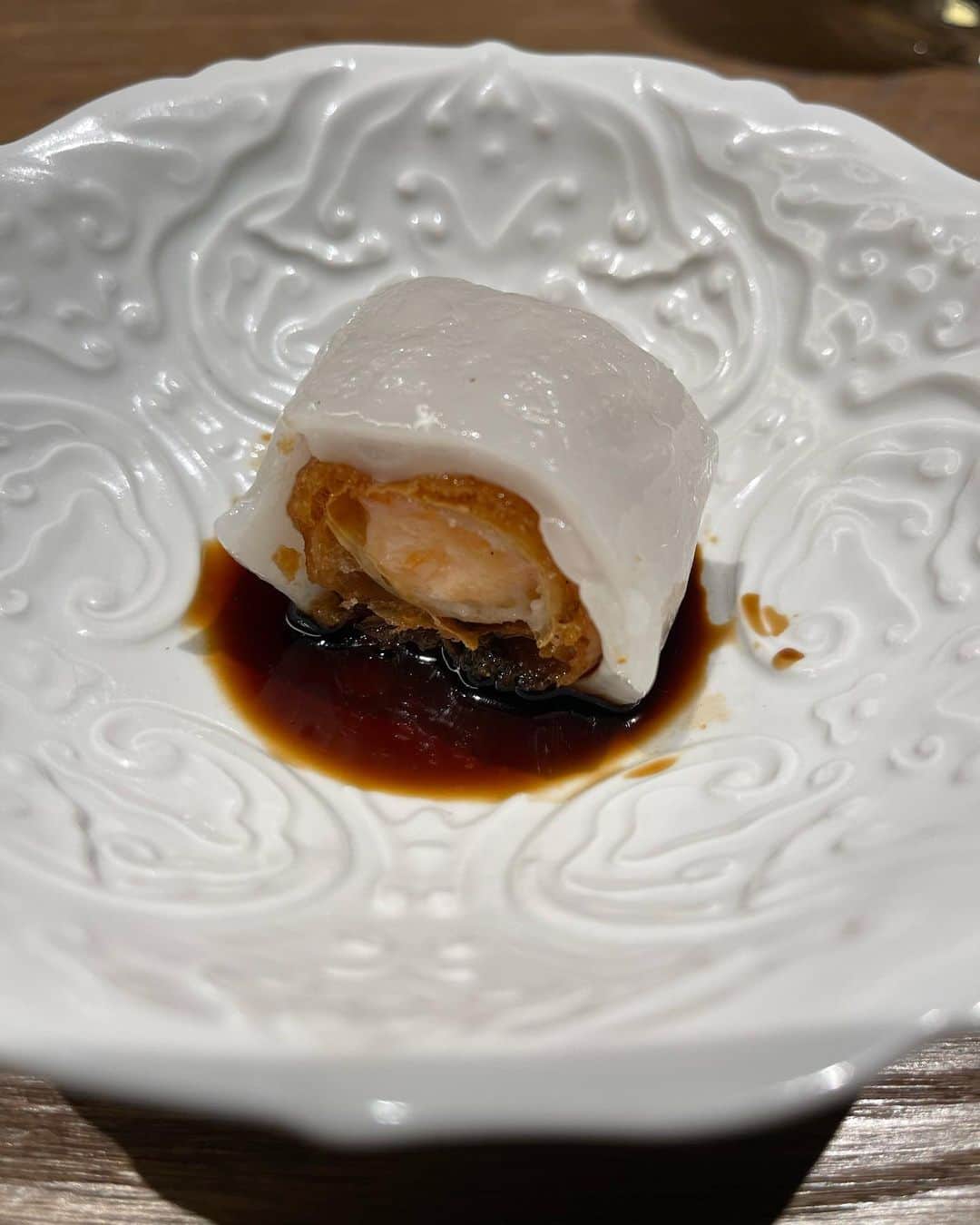 秋元康さんのインスタグラム写真 - (秋元康Instagram)「#元麻布#中華料理#一平飯店#誕生日会#キャンディ  写真を間違えた。まず、「一平飯店」の料理を載せないと。 最後に「キャンティ」のケーキ。 どれも美味しい。  平野、内山、ありがとう。」5月21日 20時26分 - yasushi6057