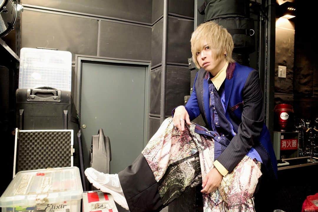 優のインスタグラム：「Everything Inside Me is Changing  横浜ありがとう。 #buglug #iconツアー #神奈川」