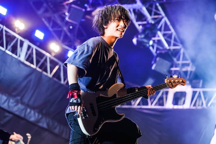圭吾のインスタグラム：「サンキューMETROCK！！ 去年からステップアップして今年はSEASIDEトリ！！！！ 来年はメインでるぞー！！！！」