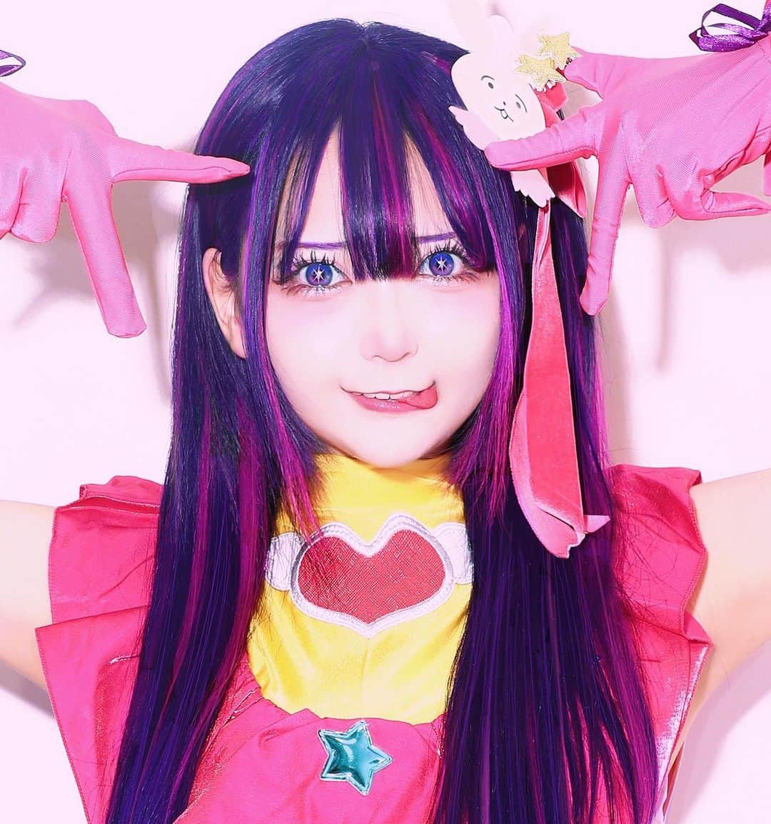 ねおきまこのインスタグラム：「天才的なアイドル様♫  #推しの子  #コスプレ #星野アイ」