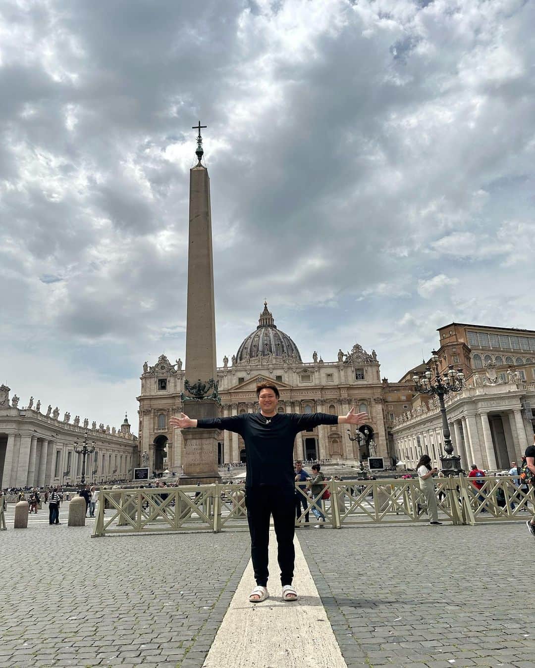 笠原将生さんのインスタグラム写真 - (笠原将生Instagram)「神聖ローマ帝国🇮🇹  バチカン市国🇻🇦も素敵でした。 ヨーロッパは食事、街並みトータルで イタリアがNo.1だった！」5月21日 22時30分 - shoki_kasahara