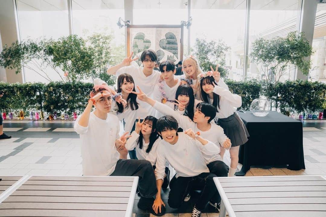 柊太朗さんのインスタグラム写真 - (柊太朗Instagram)「#花束とオオカミちゃんには騙されない  素敵な春でした。  春という季節すごく好きになったのは、みんなのおかげです。  ありがとう。   #花束オオカミ」5月21日 23時01分 - tar0tar0tar0shi