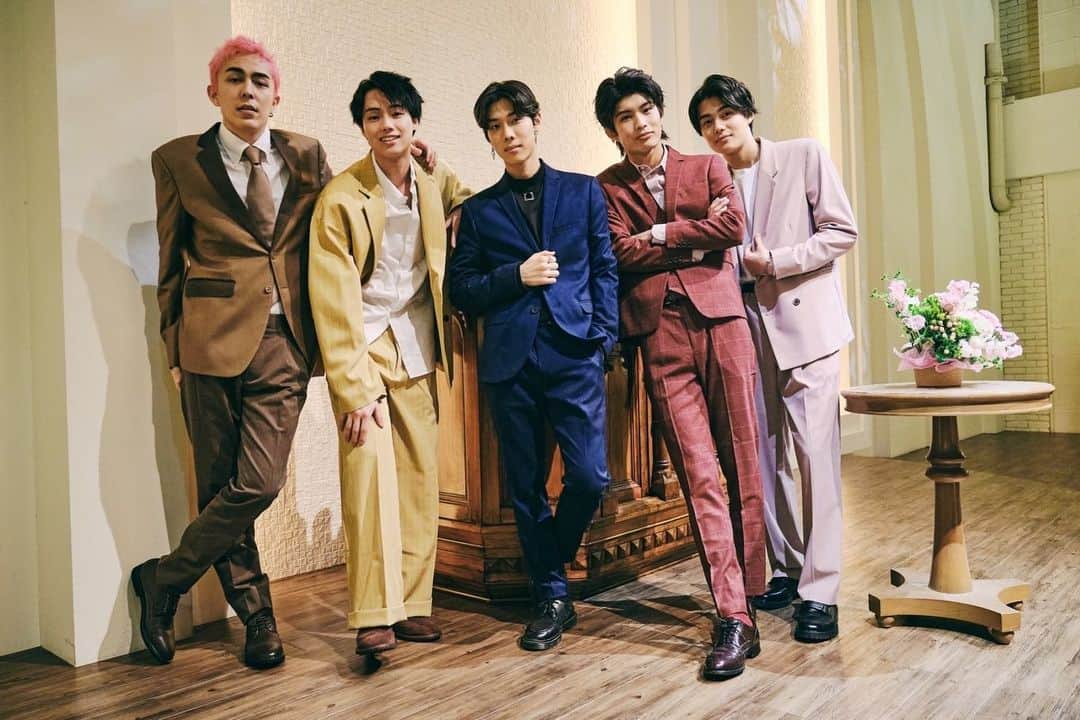 柊太朗さんのインスタグラム写真 - (柊太朗Instagram)「#花束とオオカミちゃんには騙されない  素敵な春でした。  春という季節すごく好きになったのは、みんなのおかげです。  ありがとう。   #花束オオカミ」5月21日 23時01分 - tar0tar0tar0shi