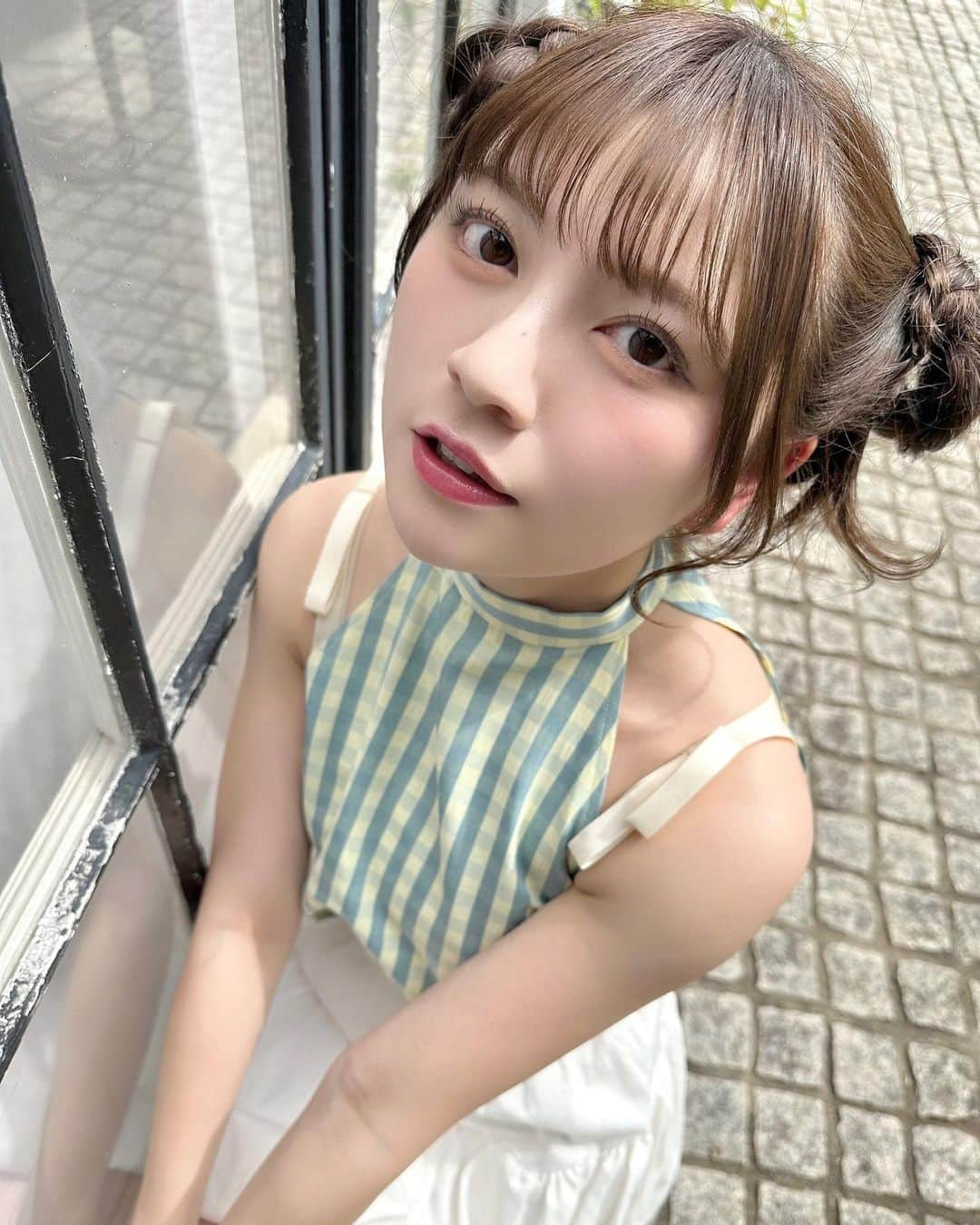 廣川奈々聖さんのインスタグラム写真 - (廣川奈々聖Instagram)「にゃーーーん🐱 ⁡ フォロワー5万人! 有難う〜♡🌷 ⁡ ⁡」5月21日 23時01分 - nanaseven7_u_u