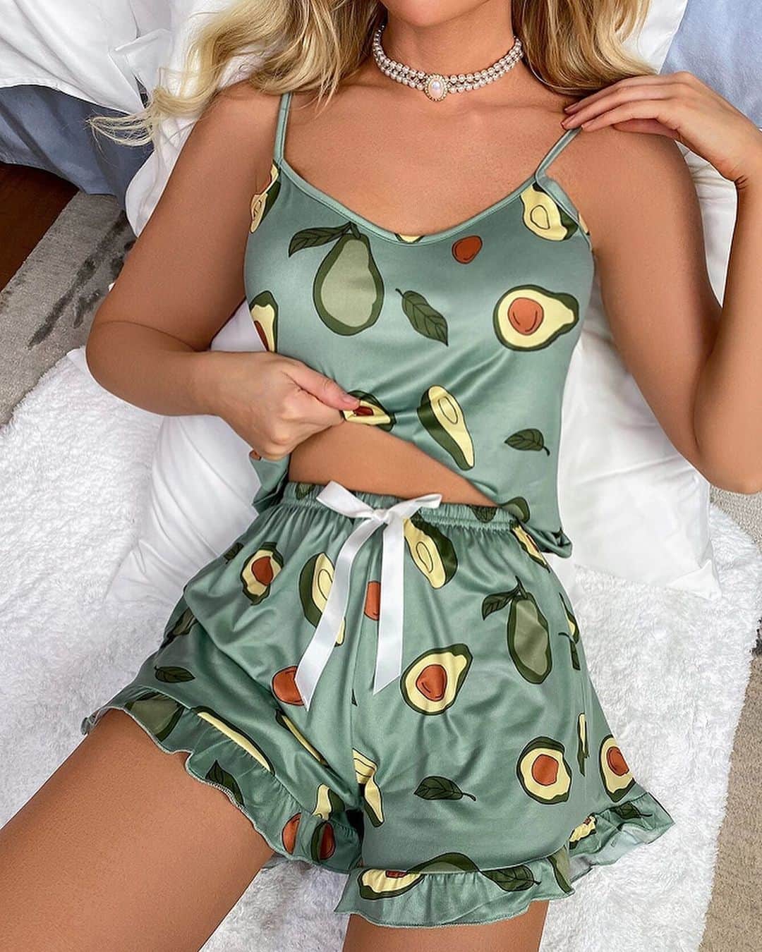 SHEINのインスタグラム：「Pick your next pajama party print: 🥑 🦩 or 🦋? 👇  🔎11015437 10750234 5482597  #SHEIN #SHEINforAll #SHEINstyle #fashion #chic」