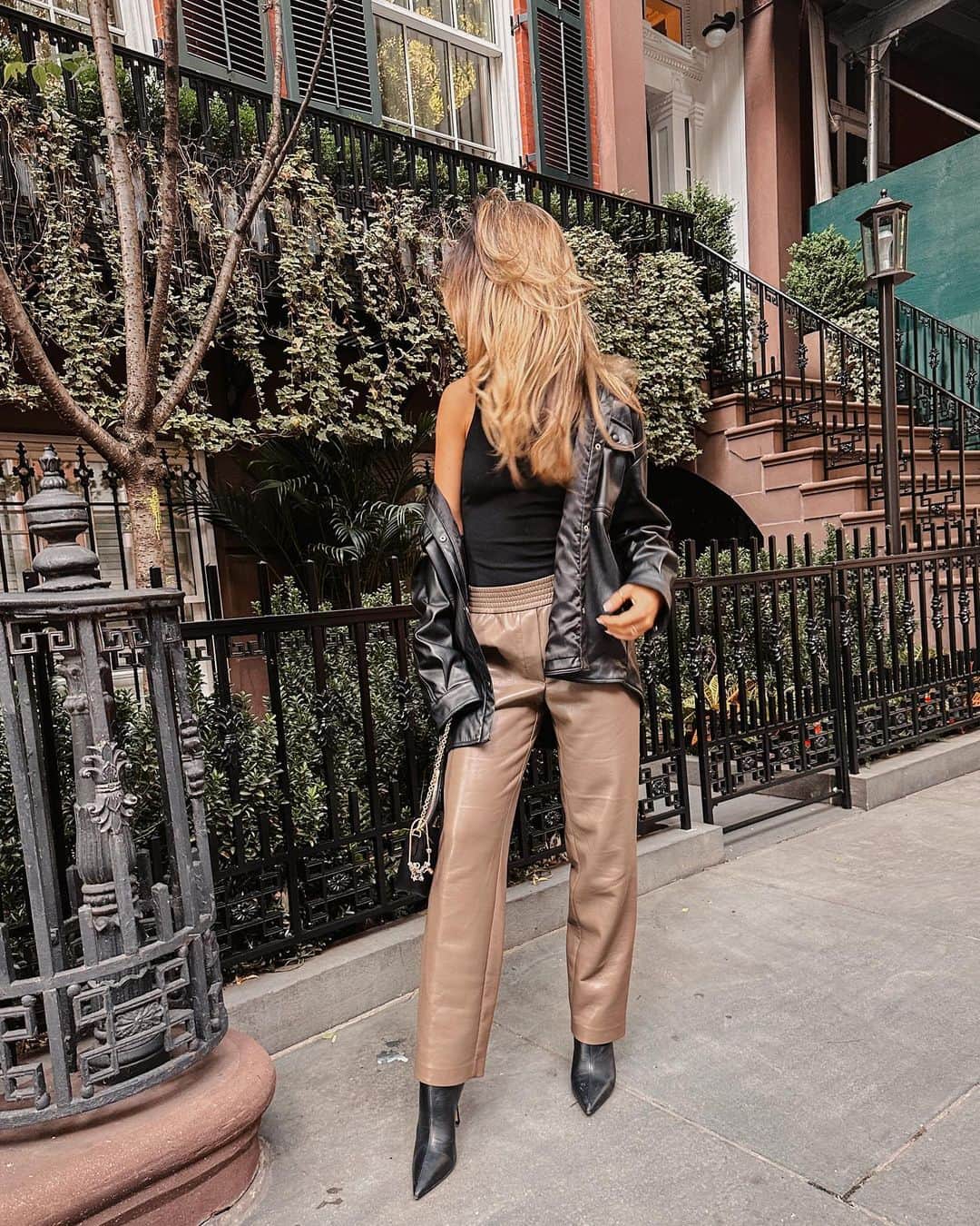 ヴェール・ゲンタのインスタグラム：「48hrs in the city ⚡️🫶🏼」