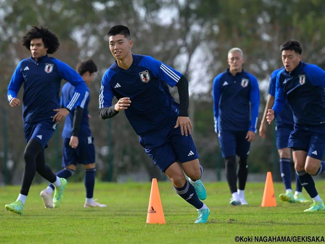 ゲキサカさんのインスタグラム写真 - (ゲキサカInstagram)「🏆U-20W杯で世界一へ！！  🇯🇵U-20日本代表メンバー紹介  ⚽️No.19 DF高井幸大  経歴=川崎F U-15-川崎F U-18-川崎F  #U20日本代表 #日本代表 #daihyo #U20ワールドカップ  #U20WC #🇯🇵 #japan #jfa #soccer #football #サッカー #フットボール #⚽️ #gekisaka #ゲキサカ ©︎Koki NAGAHAMA/GEKISAKA」5月21日 23時53分 - gekisaka