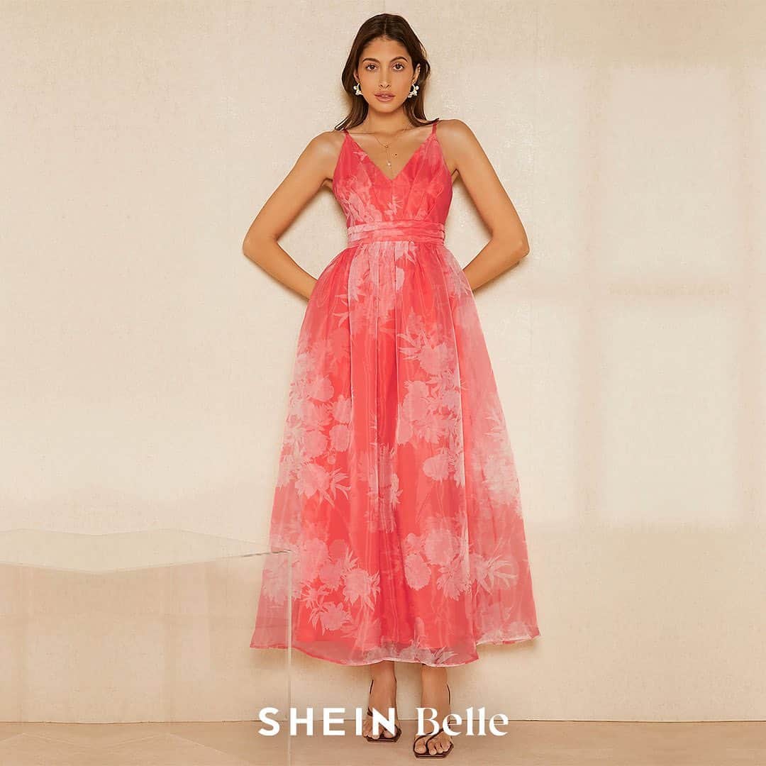 SHEINさんのインスタグラム写真 - (SHEINInstagram)「Ditch the ordinary for your special occasions and get whimsical with your wardrobe in SHEIN BELLE 💃✨ Which frocks would you fancy for your next event? 👇  🔎15125604 15125588 15091564 15075920 15075908 15091395  #SHEINBelle」5月22日 0時06分 - sheinofficial