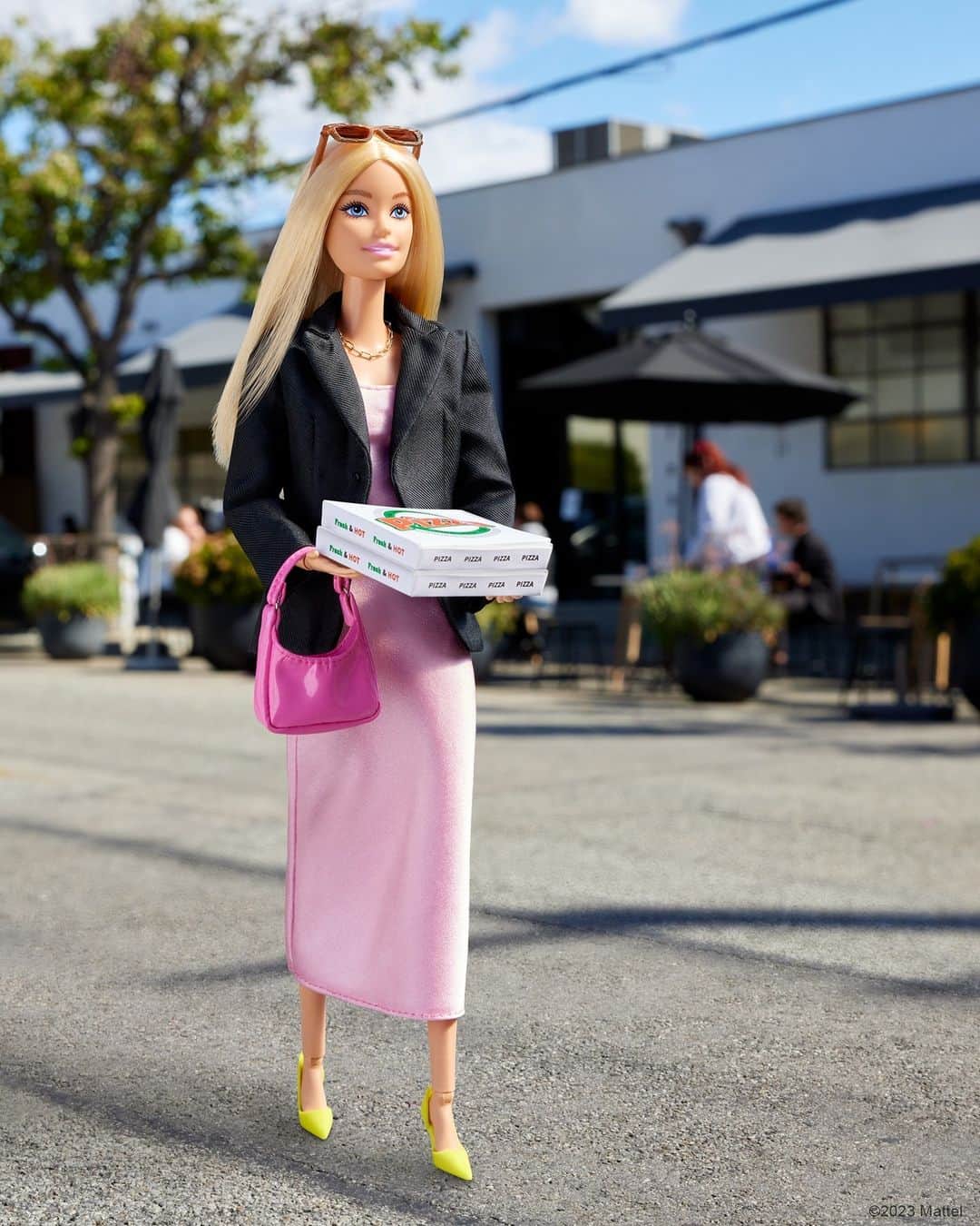 バービーさんのインスタグラム写真 - (バービーInstagram)「What's your pizza personality? I'm currently experimenting with a side of ranch. 🍕#barbie #barbiestyle」5月22日 0時08分 - barbiestyle