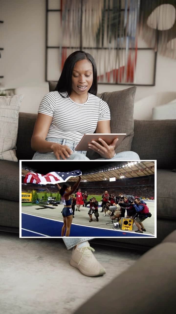 アリソン・フェリックスのインスタグラム：「Powering away in the 200m at the World Champs」