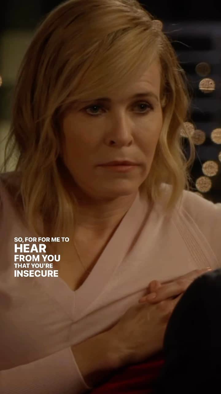 チェルシー・ハンドラーのインスタグラム：「Embrace your insecurities. Don’t fight them.」