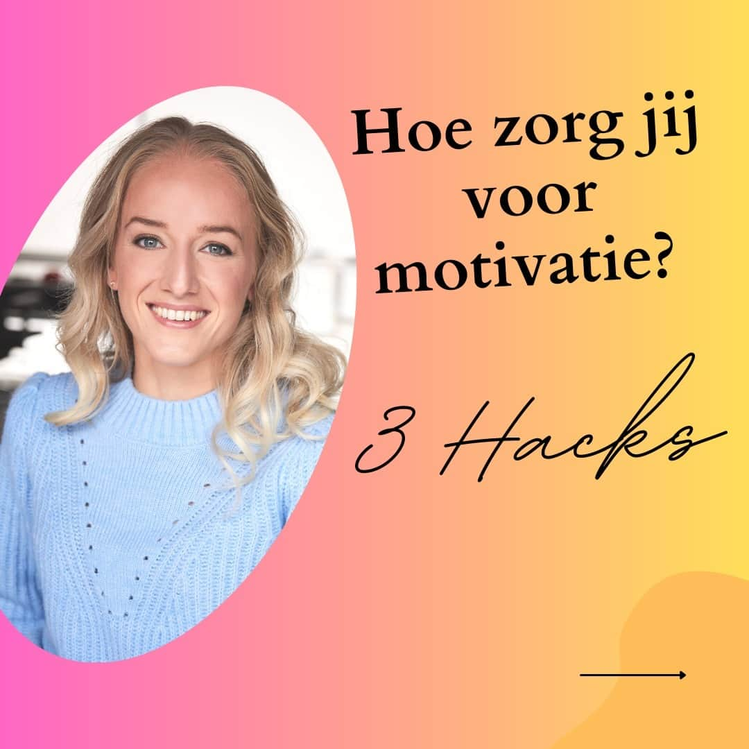 サンネ・ウェバースのインスタグラム：「"Master Your Mind”   💪 Tips om je motivatie hoog te houden tijdens moeilijke trainingsperiodes! 💪 1️⃣ Herinner jezelf aan je waarom: Waarom ben je begonnen met je sport? Wat wil je bereiken? Houd je doelen in gedachten om jezelf te motiveren, zelfs als het zwaar wordt. 2️⃣ Creëer een stimulerende omgeving: Omring jezelf met positieve invloeden, train met inspirerende mensen en luister naar motiverende muziek of podcasts. Een stimulerende omgeving geeft je energie en houdt je gemotiveerd. 3️⃣ Stel kleine, haalbare doelen: Breek je lange-termijn doelen op in kleinere, behapbare doelen. Focus op je vooruitgang en vier elke mijlpaal die je bereikt. Kleine successen geven je een boost en houden je gemotiveerd. 💥 Blijf gefocust en geef niet op! 💥 Wees trots op elke stap die je zet, hoe klein ook. Jij hebt het in je om door te zetten en je doelen te bereiken. Blijf gemotiveerd en laat je niet ontmoedigen. 💪💯 #Motivatie #DoelenBereiken #NooitOpgeven #GeloofInJezelf #StapVoorStap #PositieveMindset」