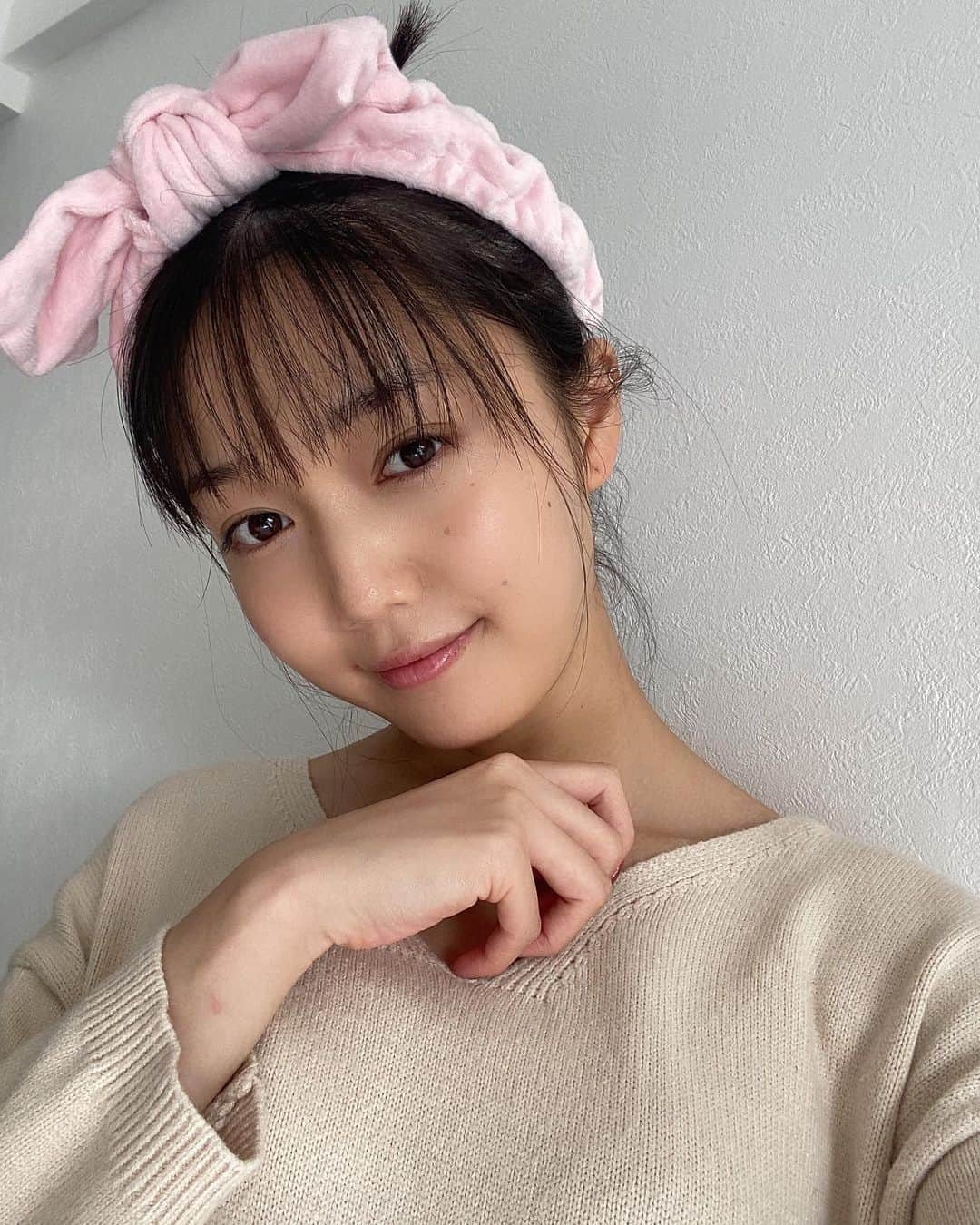 松川菜々花さんのインスタグラム写真 - (松川菜々花Instagram)「・ pv撮影の時の📷 最近暑いけど温泉行きたい♨️」5月22日 1時16分 - matsukawa__nanaka