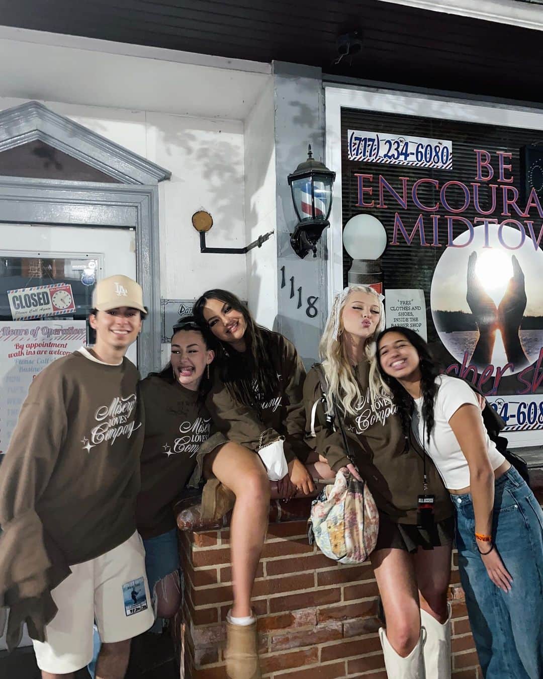 ローレン・グレイのインスタグラム：「harrisburg i had so much fun with u」