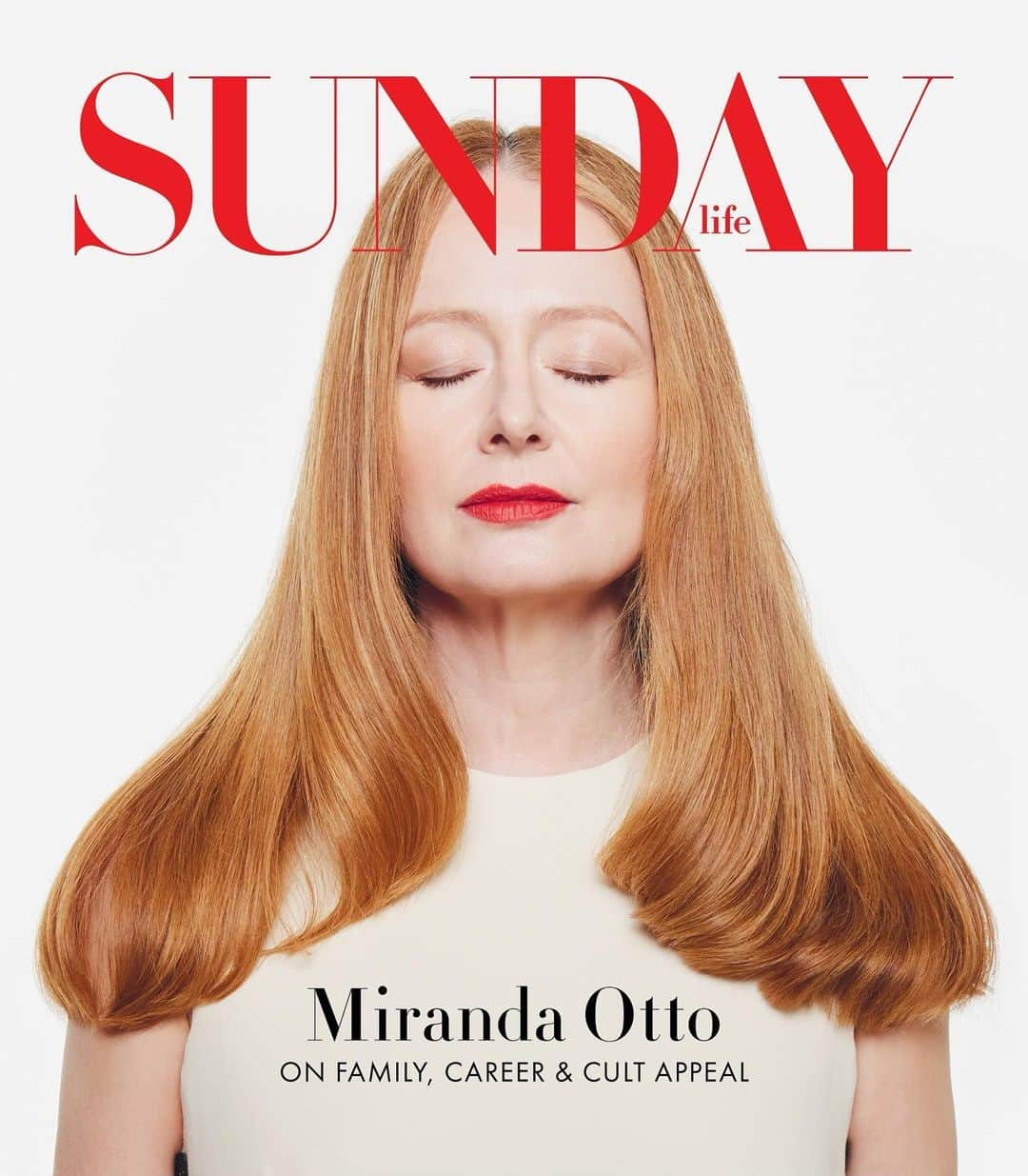 ミランダ・オットーのインスタグラム：「Sunday…  Thank you @sundaylifeau for putting together this amazing team. Thrilled with the photos and really enjoyed getting to chat about life, The Clearing and all things cult.  photographer @manolocampion stylist @pennymccarthy hair @______renyaxydis______ makeup @lindajefferyesmakeup art direction @elizairedale and big thanks to @janeylunn for bringing us all together. Even Bogart is impressed.   #theclearingondisneyplus」