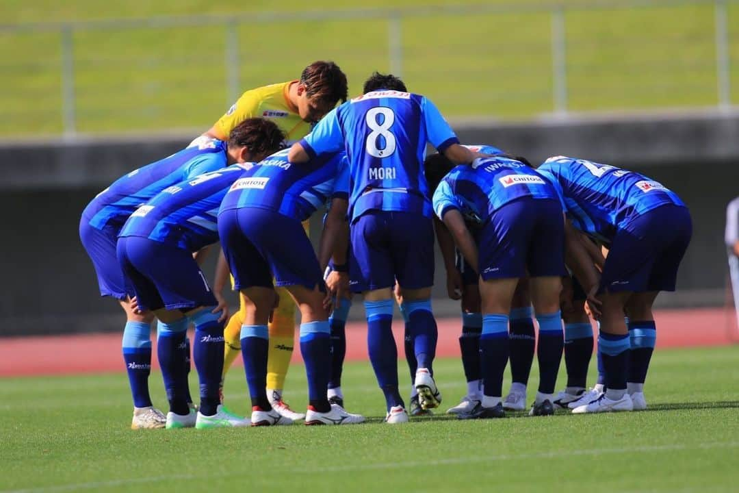 森勇人さんのインスタグラム写真 - (森勇人Instagram)「天皇杯　1回戦 VS Brew KASHIMA  勝てて良かったゲーム。 だからこそ次に繋げる。  もっと成長する🔥  讃岐に来てやっと初ゴール⚽️ 次はリーグ戦でも⚽️  #スパイクサポート #未来ある子供たち」5月22日 11時19分 - yuto.m___27