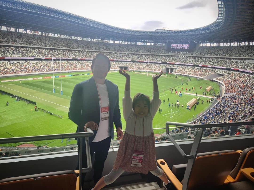 真壁伸弥さんのインスタグラム写真 - (真壁伸弥Instagram)「日本代表支援サポーター2023就任されたことを大変うれしく思っています。 #ラグビー  #ラグビー日本代表」5月22日 4時15分 - makaberian5