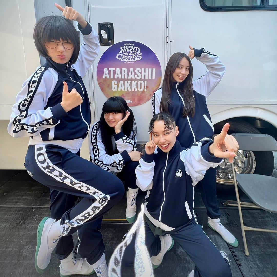 新しい学校のリーダーズのインスタグラム：「We are in #HITCNY 🇺🇸🗽 ATARASHIIGAKKO! on STAGE at 5:45pm!!!!  @hitcfestival @88rising」