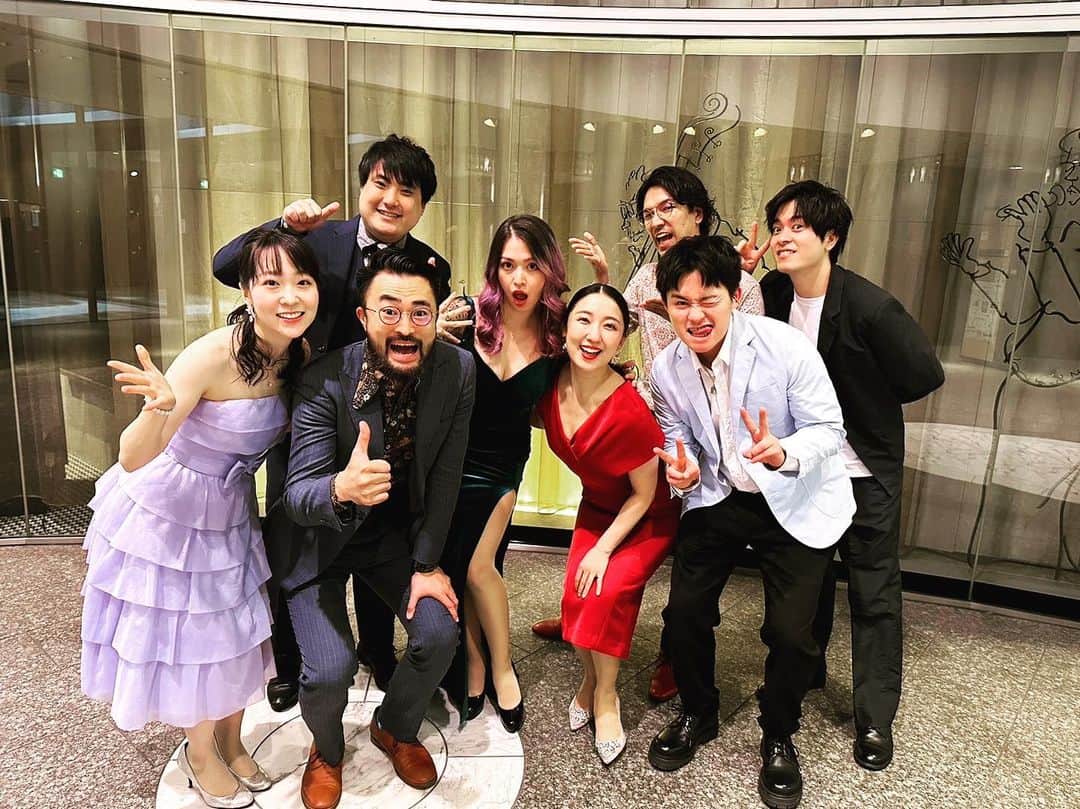 七瀬りりこのインスタグラム：「wedding演奏チーム🎹🎶🎤  みんな素晴らしすぎた♡」