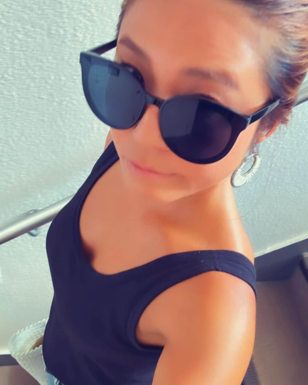 なーみのインスタグラム：「今年度は変化の年になりそう。  うまくいく 大丈夫 頑張ってる 楽しめる  言い聞かせて沢山の選択を。  決めたからには精一杯やるニダ٩( ᐛ )و  休憩するのは得意ニダ( ˙³˙)~♡」
