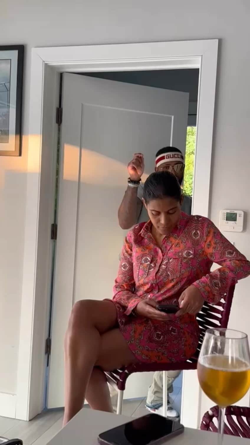 ホセ・レイエスのインスタグラム：「😵‍💫😵‍💫😵‍💫🙃」