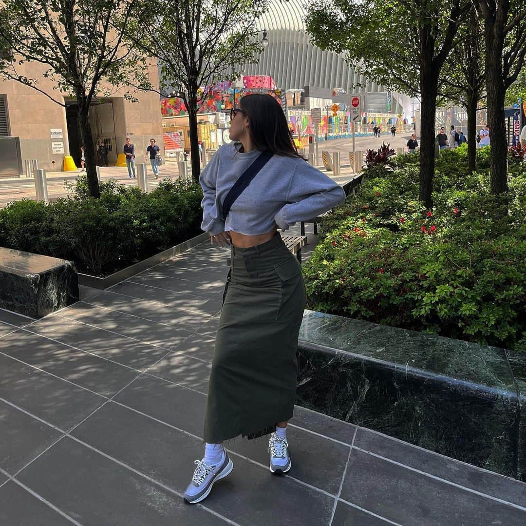 Ashley Skyのインスタグラム：「🍏」