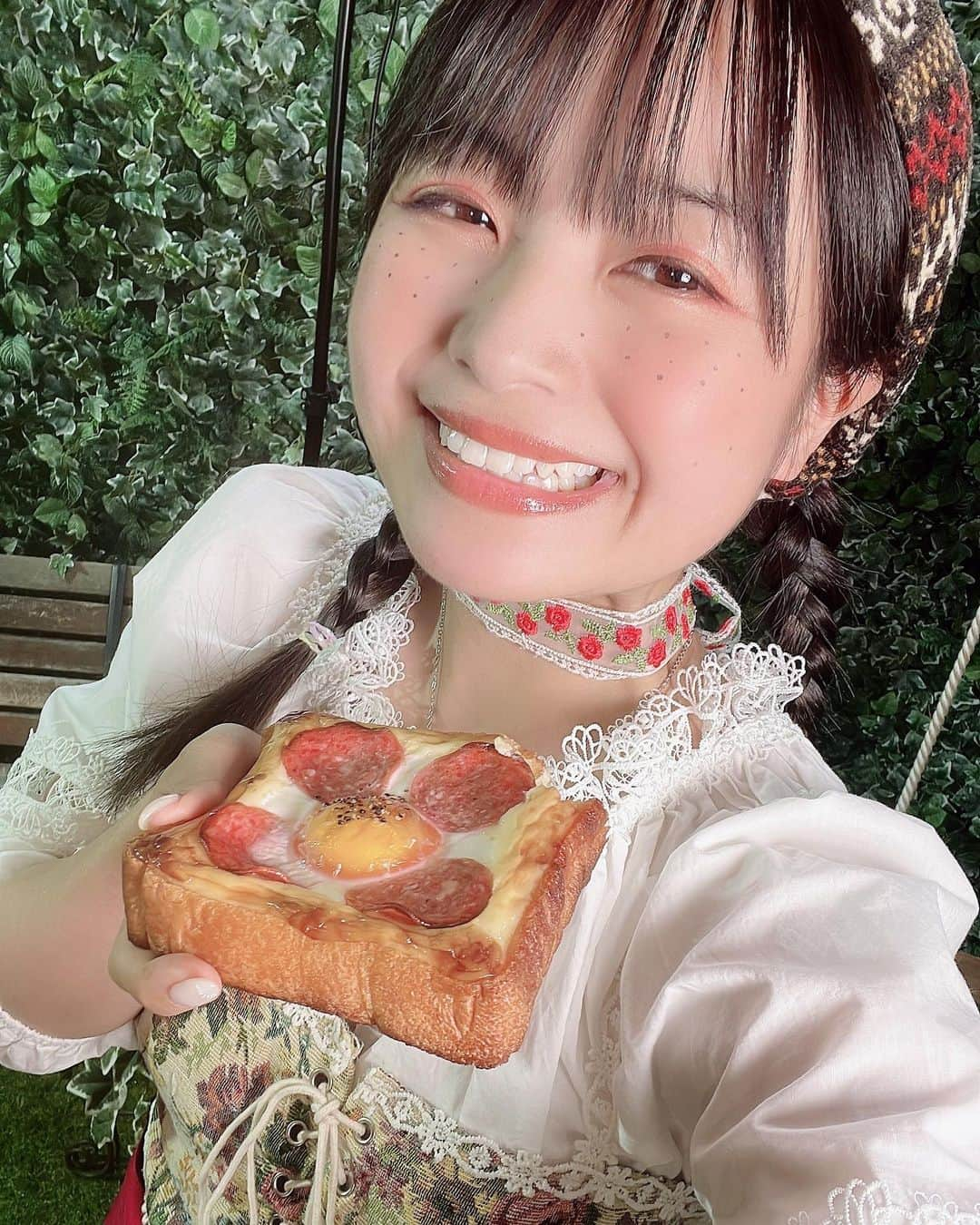 藤原亜紀乃のインスタグラム：「今日から人狼お稽古スタート✨️  たのしみ🐺」