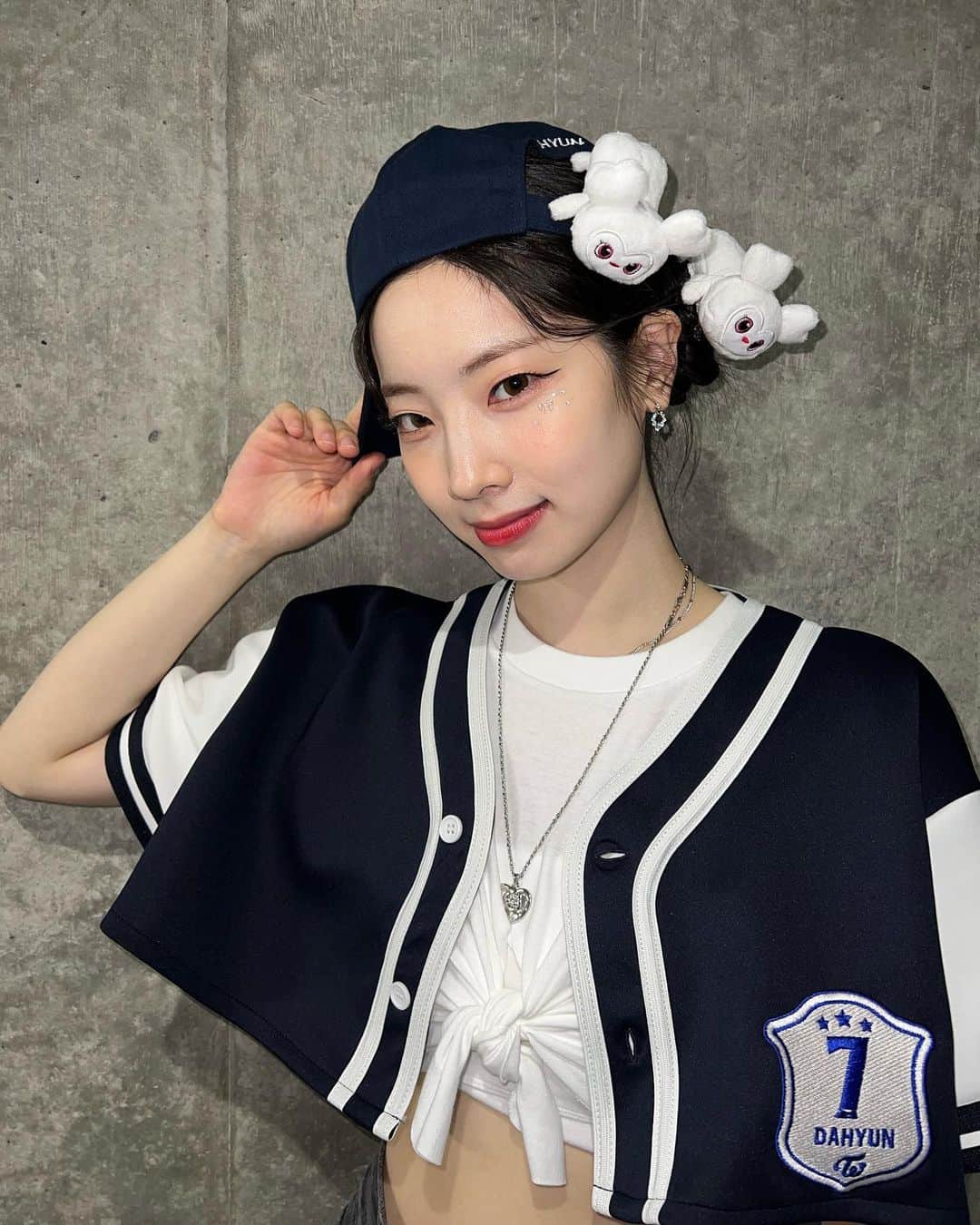 ダヒョンさんのインスタグラム写真 - (ダヒョンInstagram)「🤍」5月22日 10時57分 - dahhyunnee