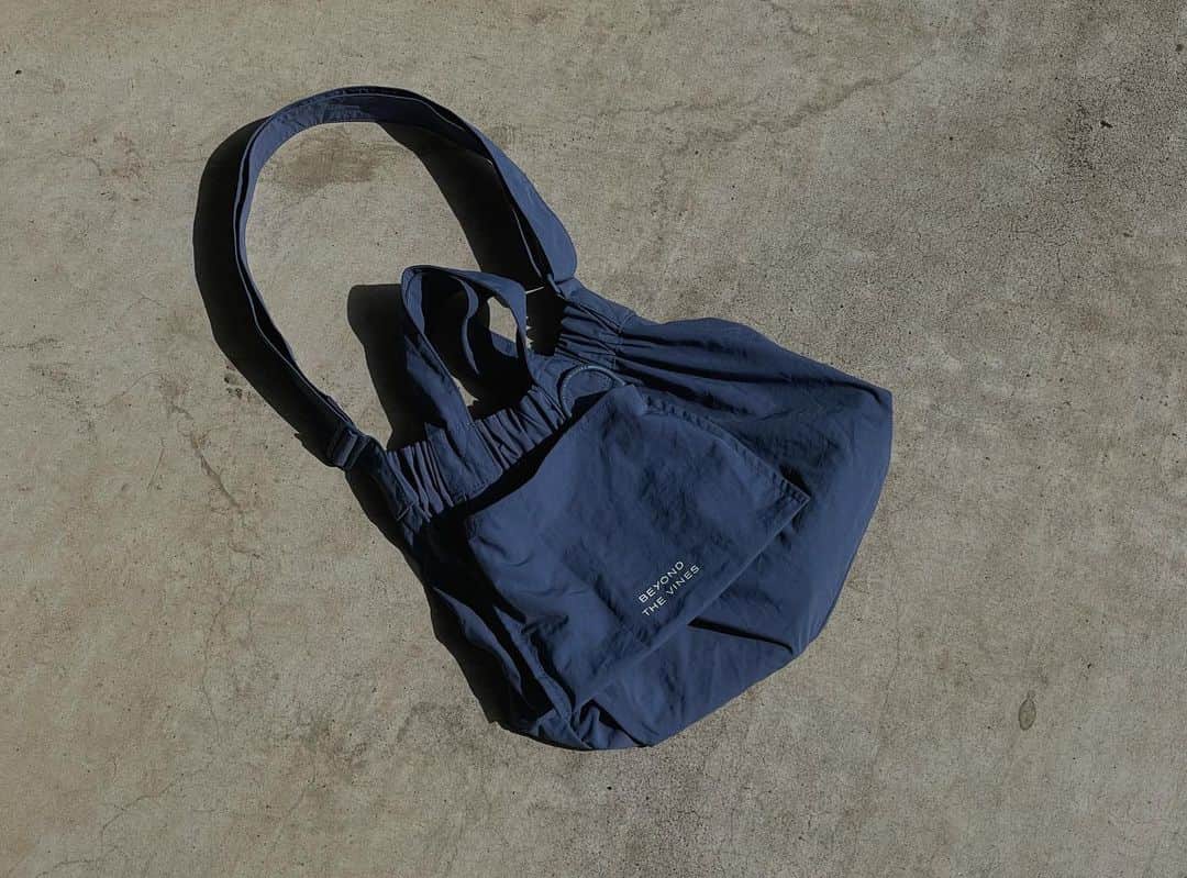 大澤実音穂さんのインスタグラム写真 - (大澤実音穂Instagram)「🦋🧊🐳🎽@beyondthevines のバッグ、サイズ感とカラーが可愛いくてお気に入り。耐水性があるのも嬉しい🫶🏻」5月22日 22時04分 - ______mineho