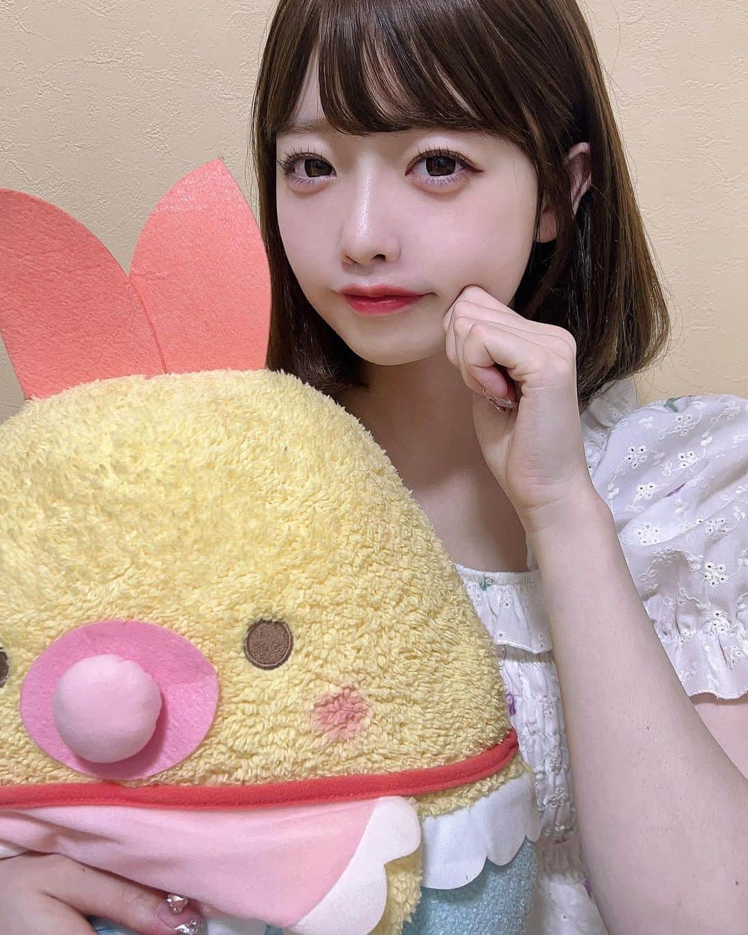 のインスタグラム：「あたらしいかぞく👶🏻🍼  #300えんでとれた」