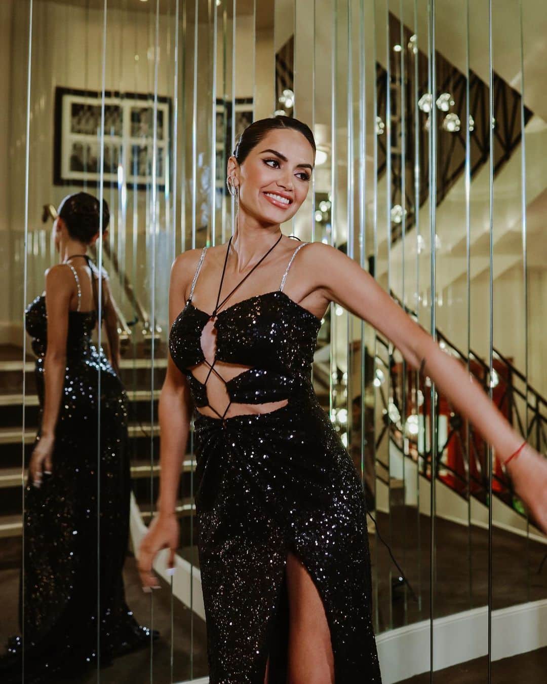 Diipa Büller-Khoslaのインスタグラム：「2nd Cannes look is all about bringing on the night..🪩🖤  Dress by @alamourthelabel  Shot by @natashagillett.art  Make-up by @tina_derkse Hair by @franckprovostparis」
