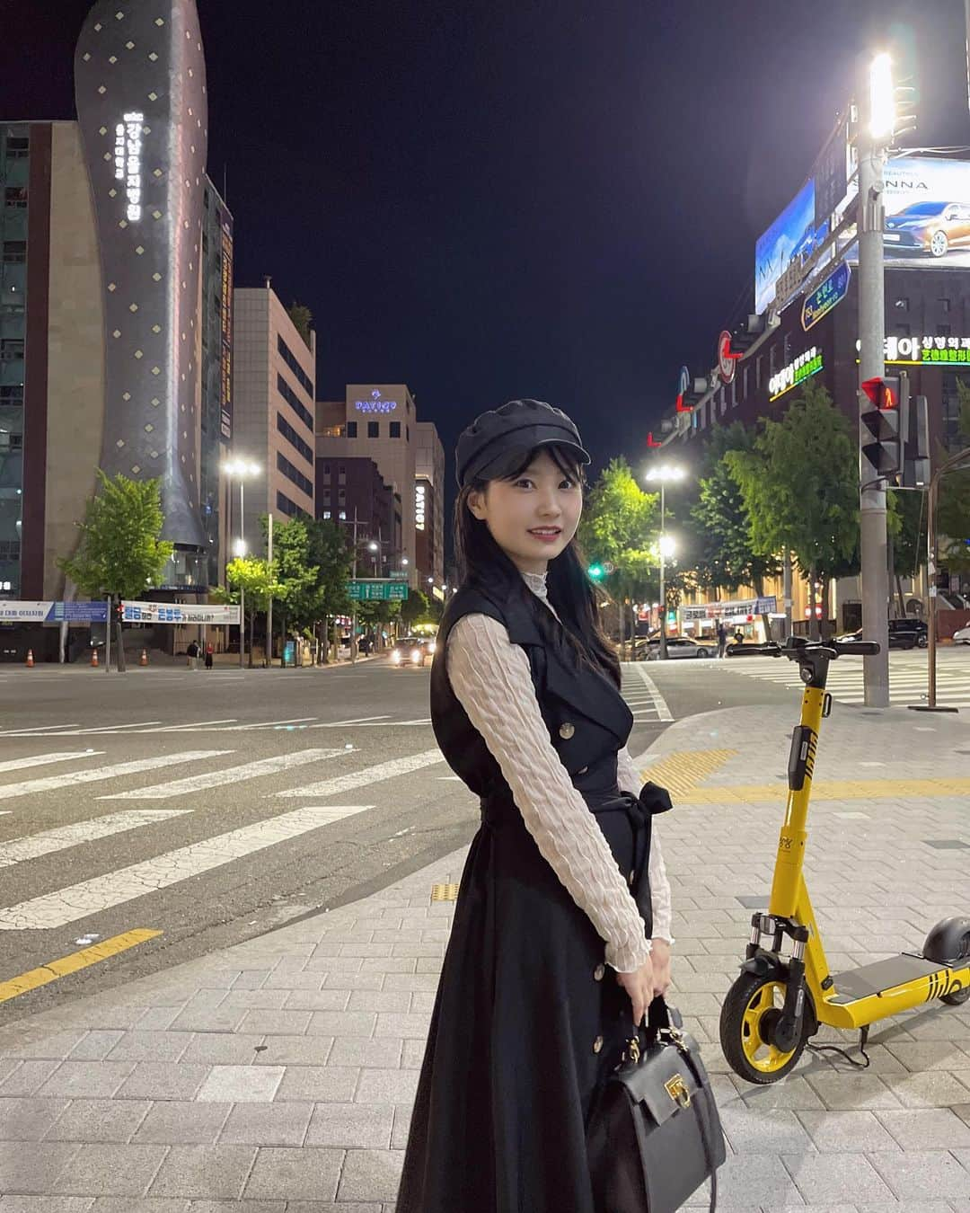 林愛莉のインスタグラム：「数年ぶり🇰🇷ちょっと大人になったので江南に滞在してみた。プデチゲ最高！」