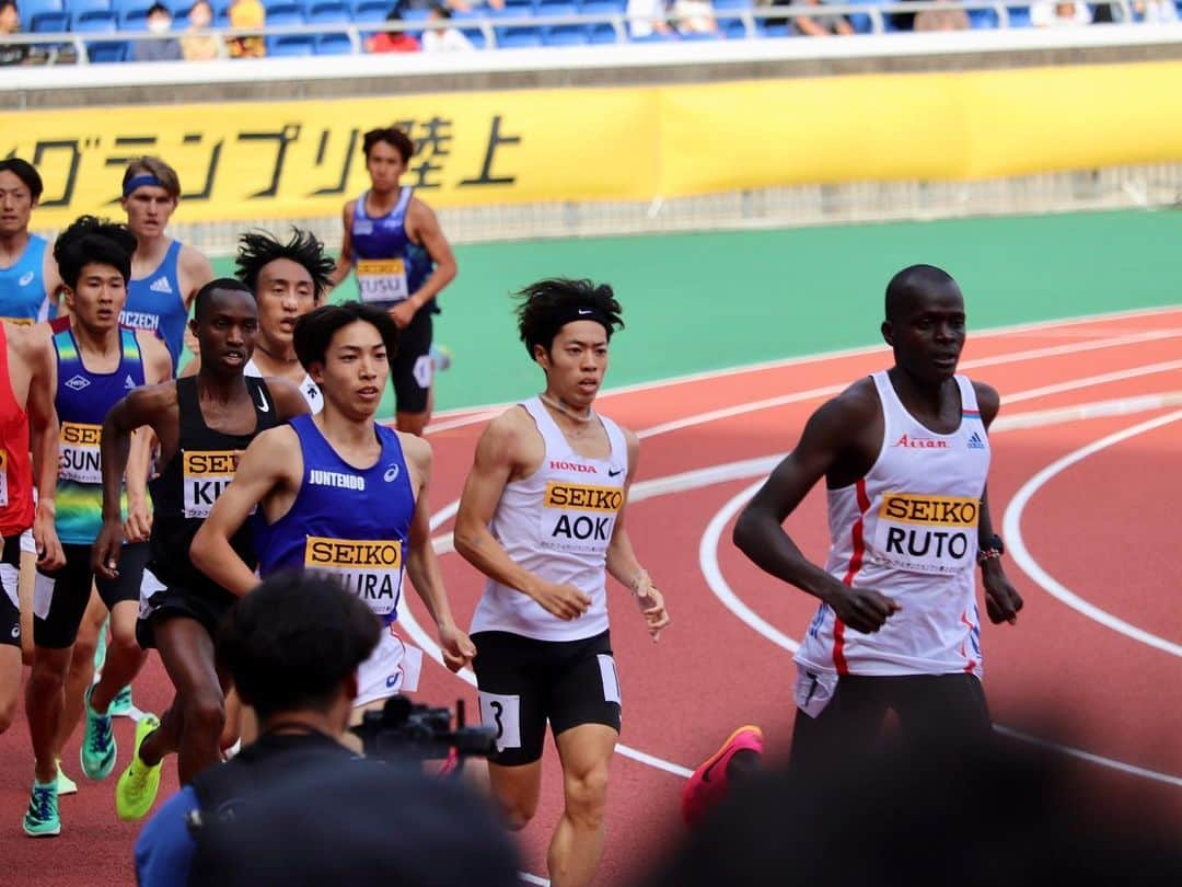 青木涼真のインスタグラム：「着実な一歩🏃‍♂️  ブダペストに向けて🇭🇺  #3000sc #roadtobudapest」