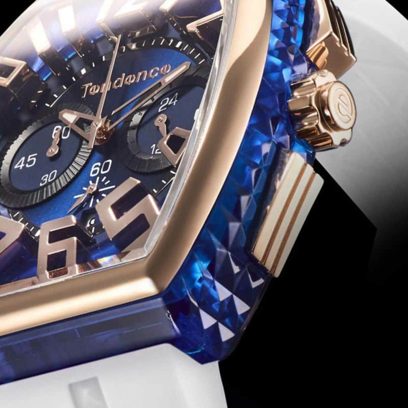 Tendencejapanのインスタグラム：「Tendence PIRAMIDE  NEW TY860001WH 79,200(tax in)  シースルーピラミッドの凹凸が艶やかに 煌めくケースサイドや視認性が良く印象強 いブランドDNAの３Dインデックスが特徴。  テンデンス公式オンラインストアやテンデンス表参道店をはじめ全国のテンデンス正規販売店にて発売中。  ＠tendence_omotesando 0120-700-411  #tendence #テンデンス」