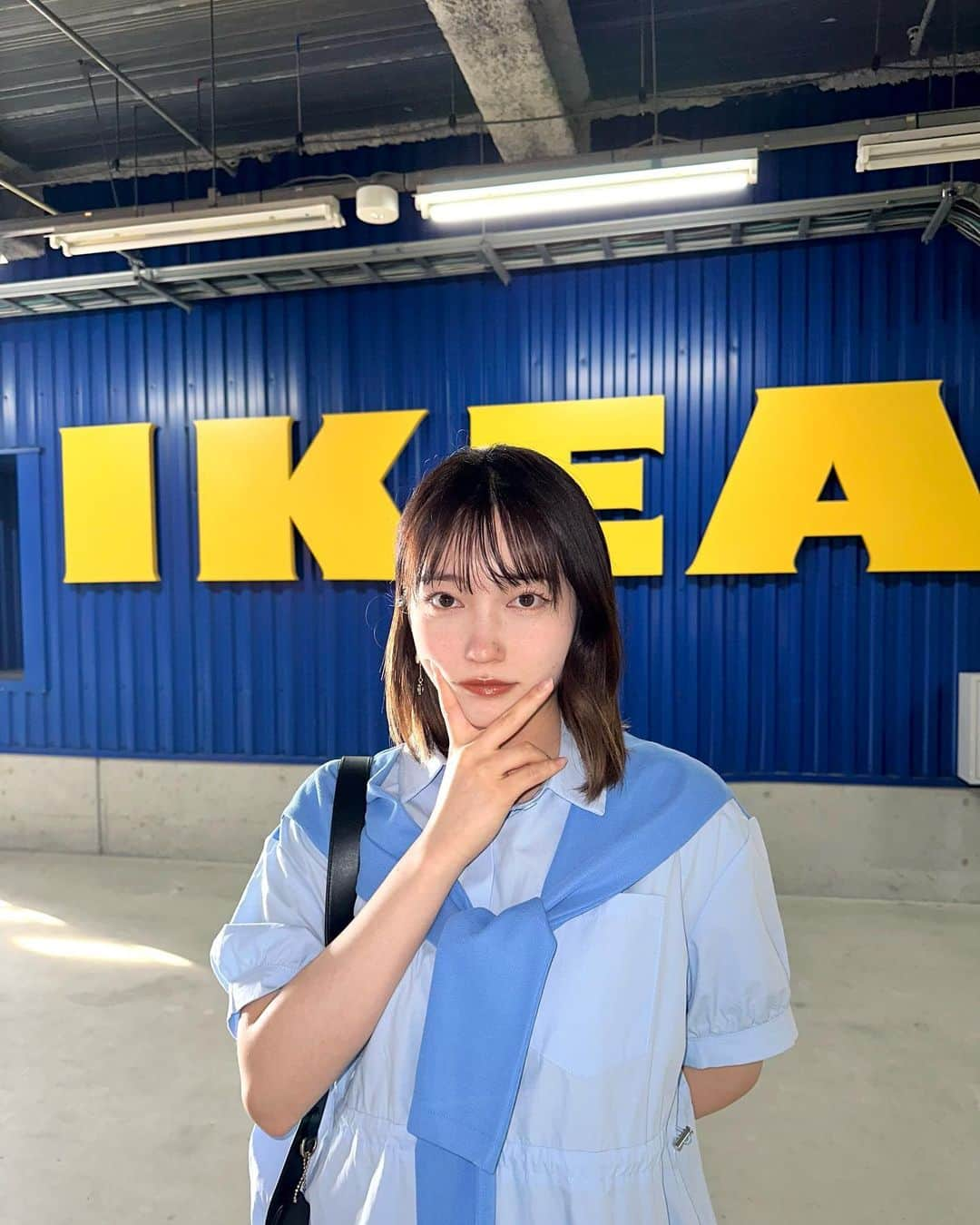 柚木ふゆのインスタグラム：「・ ・ ・ 初めてIKEA行ってきた🚗 せっかくIKEAに行ったのに、買ったのは水筒だけやけど、見てるだけで楽しかった☺️🌼 ・ ・ ・ ・  #mery #rili_tokyo #sucle #お洒落さんと繋がりたい #velle_jp#カフェ巡り好きな人と繋がりたい #lfl #l4l #fff #淡色女子 #淡色コーデ #サロンモデル #サロモ #ボブ #ボブアレンジ #ボブヘアアレンジ #ハイライトボブ #ハイライトカラー #ボブヘアー #ボブヘア #ココディール #ココディールコーデ #黒髪ボブ #黒髪女子 #ikea #ıkea #ikea購入品 #ワンピースコーデ #夏ワンピ #夏コーデ」