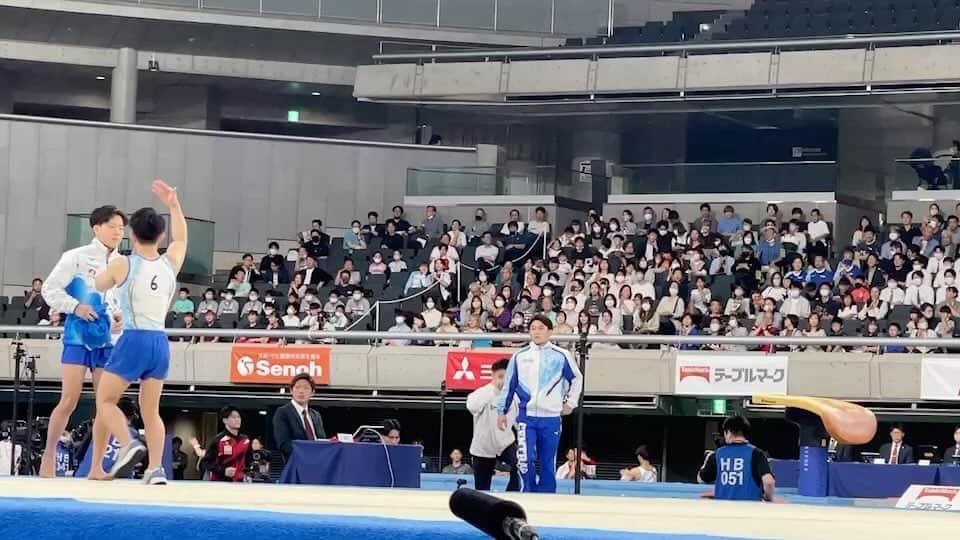谷川翔のインスタグラム：「NHK杯選手入場  提供者 伊地知慶之様」