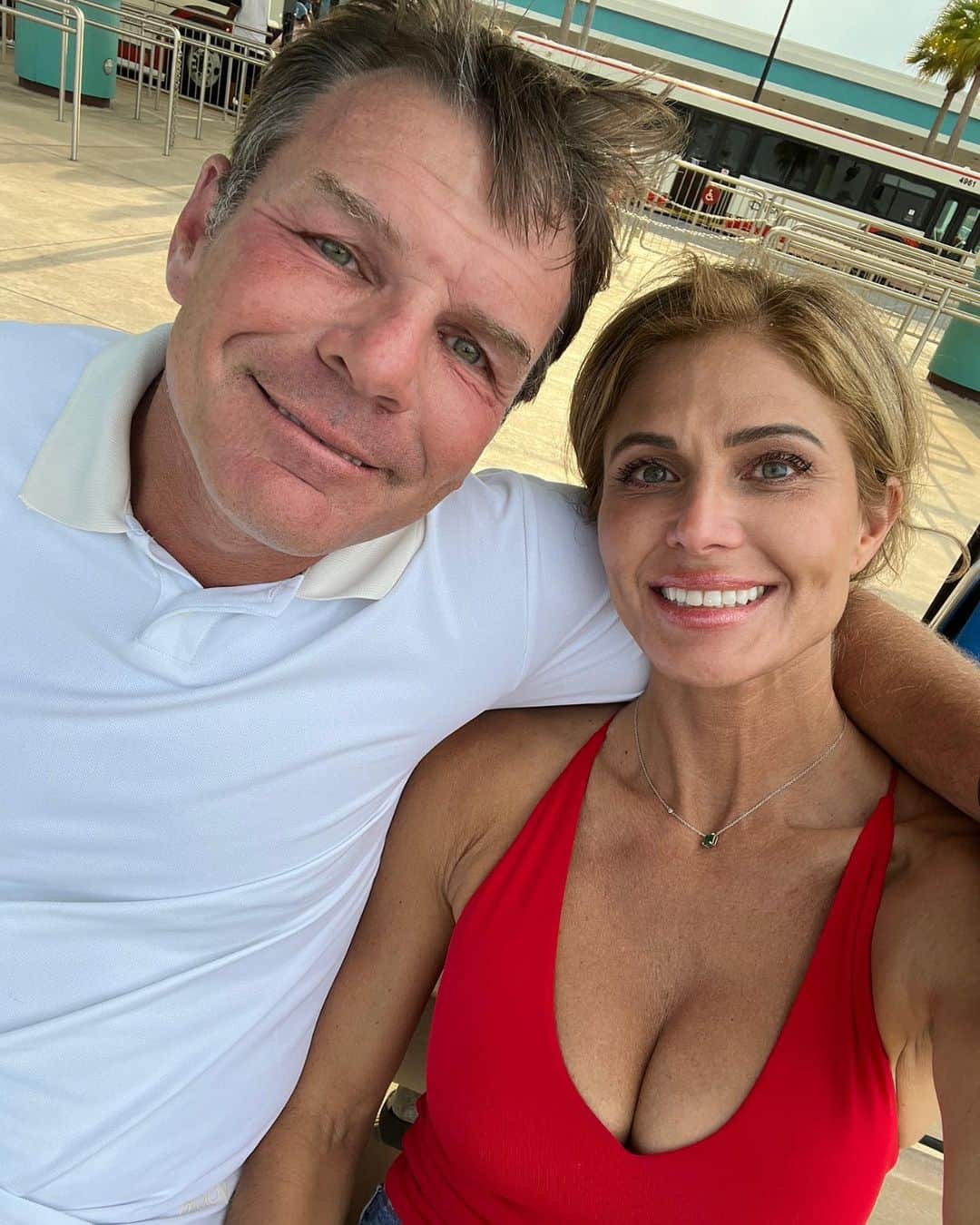トリー・ウィルソンのインスタグラム：「Happy Birthday to my love! @justinctupper   . marrying a man with your character & integrity is the best thing I’ve ever done.  thank God I found my way to you. I love you!」