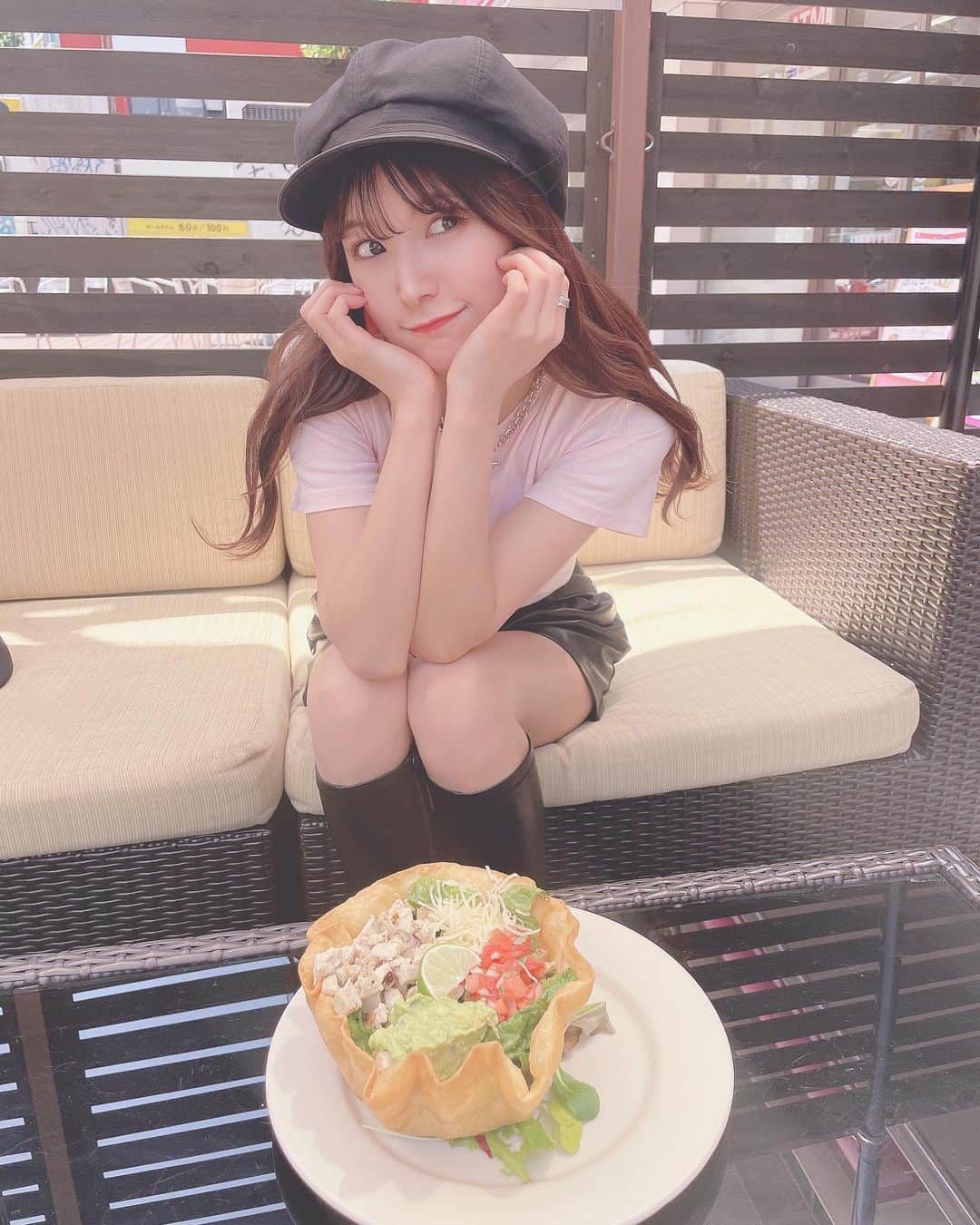 彩川ひなのさんのインスタグラム写真 - (彩川ひなのInstagram)「#とある日 の#テラスランチ ❤︎*°  #お天気良すぎて #ぽかぽか 通りこして#あちち でした☀️ ほんっとこの季節は#テラス 大好きすぎてどこかしらの#テラス席 に出没してるよう( ◜ω◝ )！  #トスターダ らぶ🫶🏻  #urthcaffe #代官山カフェ   #彩川ひなの #japanesegirl #自拍 #模特 #粉我 #swag #动漫 #扎心了#맞팔 #东京 #몸스타그램 #เซ็กซี่ #น่ารัก #น่ารักจัง #photooftheday #followme #instagood」5月22日 21時58分 - hinano_ayakawa
