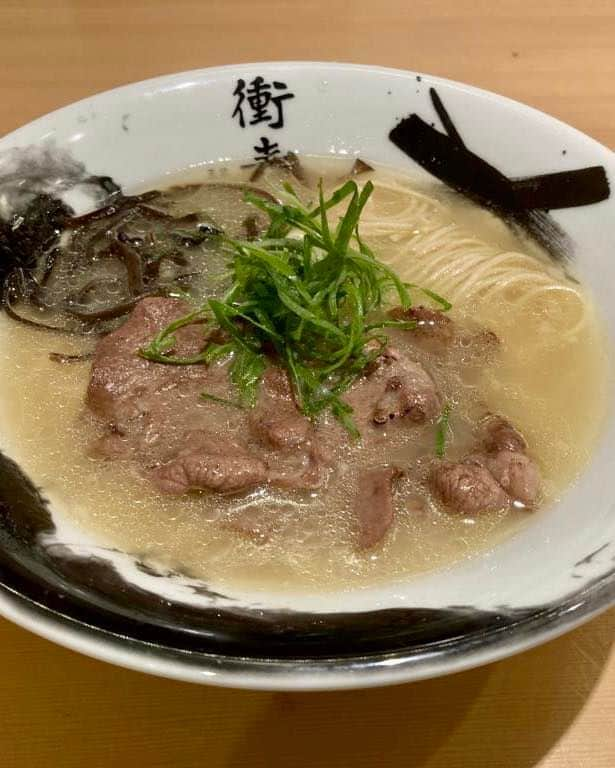 石井正文さんのインスタグラム写真 - (石井正文Instagram)「Pada kesempatan perjalanan dinas kali ini, saya makan ramen lokal di Hiroshima, Jepang🍜😋 Ini adalah Shio Ramen (ramen cita rasa kaldu asin) dengan topping irisan lidah sapi. Kuahnya lebih segar daripada yang saya pikirkan dan tentu saja rasanya enak. 😄👍  広島で食べた地元のラーメン。😋 🍜牛タンが乗った塩ラーメン。✨ 思ったよりもあっさりして、美味しかったです。😄👍」5月22日 14時00分 - jpnambsindonesia