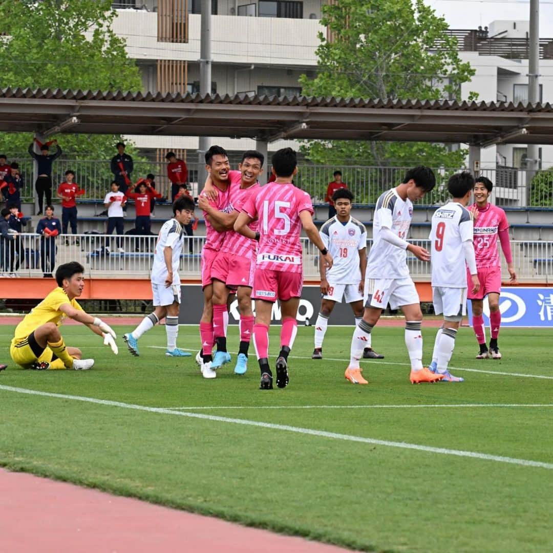 内田錬平さんのインスタグラム写真 - (内田錬平Instagram)「2023/5/14 KSL第5節 vs 流経大ドラゴンズ　9-0 WIN  今シーズン初ゴール⚽️ 応援ありがとうございました！！！  #栃木シティ #KSL #ゴール #4」5月22日 16時12分 - renpiiiii