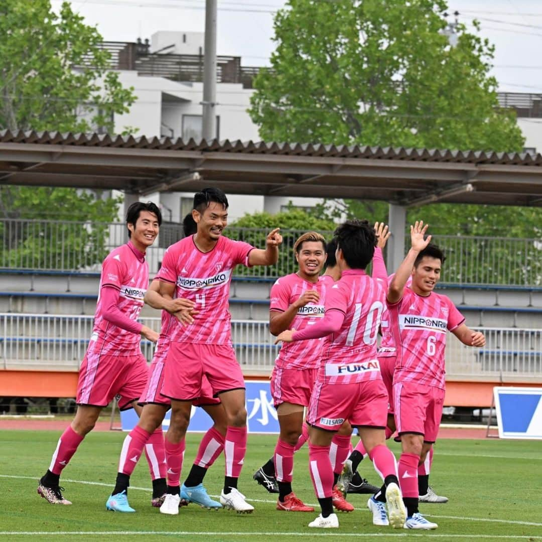 内田錬平のインスタグラム：「2023/5/14 KSL第5節 vs 流経大ドラゴンズ　9-0 WIN  今シーズン初ゴール⚽️ 応援ありがとうございました！！！  #栃木シティ #KSL #ゴール #4」