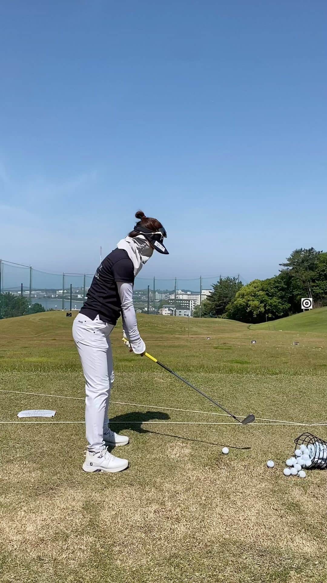 一ノ瀬優希のインスタグラム：「今日はアースモンダミンカップの予選会でした！  アース製薬様ありがとうございました☺️  結果は-3で通過ならず😩  久しぶりの6連チャンゴルフに飛行機乗ったり車運転したりもあり、めちゃんこ疲れました😅  今週は試合はお休みするので、身体をしっかり休ませたいと思います😊  次はECCです😙💛」