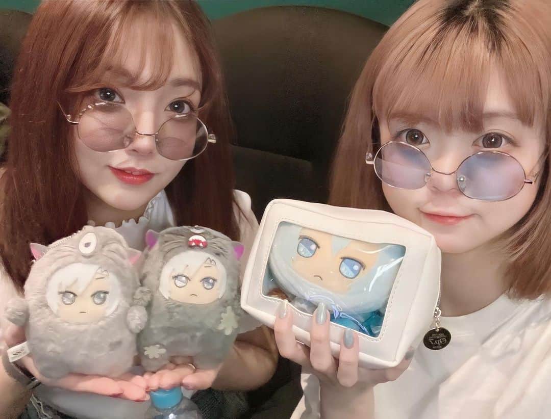 のインスタグラム：「‪ꔛ‬♡‪  出勤だよ！ ストーリーにも載せたけど土日はオタ活していたよ！ 推しが大画面で動いてて最高だったのと目が足りなかった🥹w そして推しが白すぎて白い衣装着ると白飛びしかけててちょっと笑った😗  #バルセロナグループ #ピーアンドジェー #札幌 #すすきの #ススキノ #キャバクラ #キャバ嬢 #キャバクラ嬢 #ニュークラブ #ニュークラ #ニュークラ嬢 #キャバ #ラウンジ #ラウンジ嬢  #ホステス #すすきのキャバクラ #すすきのキャバ嬢 #すすきのグルメ #札幌旅行 #美人 #美女 #可愛い #可愛い女の子 #銀座 #六本木 #北新地 #錦 #中洲 #オタ活  #ムビナナ」