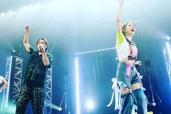 RYONRYON.さんのインスタグラム写真 - (RYONRYON.Instagram)「#後藤真希 #盛り上がるしか？ #ライブ演出 #ライブ振付 #RyonRyon #りょんりょん  2023.5.21 盛り上がるしか！？ ライブは大盛況でした！  11年ぶりのワンマンライブ だからこそ 後藤真希をデビューから見直して、どんな軌跡かそもそもから見直して アイドルなのか？アーティストなのか？などジャンルがわけ的発想ではなく 『後藤らしさ』というものを とことん確立する事で良いモノになると思いました！  後藤らしさを全開にして 心が実感する事ができたら ファンの皆様が喜んでくださると思ったし、 大きなエネルギーになって 次の世界を創りだす　 原動力となるでしょう❗️  昨日は席あるのにオールスタンディングばりに総立ちで、 私はPAさんの後ろで音も聴きながら調整をみながら、 照明さんの作業も感動しながら２回とも立ちっぱなしでみていたけど、沢山演出のきっかけあるから あっという間で観てたけど avexスタッフも誰1人座らずしっかり観ていて熱かった！  ステージ上も 舞台裏も 会場のスタッフも ファンの皆様も  座れるのに 誰も座らず立って観てて ステージのみならずみんなが熱かったな！  後藤ともリハーサルで 何度も色々と確認して 11年ぶりの不安を超えて 本気と笑顔と安堵と集中できたようで 色々良かったデス‼️  食事もほとんどしてないから そこだけは 食べて下さいと、ここから伝えてみました！w  ゲストのミキティも 安定のミキティでかっこ可愛かったし 自然体で凄く素敵になってたな！再会できて嬉しいよ！  今後トーク呼んでね 意外すぎるけど 実はおとめ組やモーニング、派生ユニットは担当してたからねー  知ってた？w  ミキティはマイペースで ほんと肝が座ってる ある意味　ビバ個性！^_^  そして狩野英孝さんも素敵な優しい方でしたね！ 歌のメロディセンスが流石でした！  後藤さんの口笛に関してはスッカスカさと最後は声でごまかそうとするなんとかしようとする無理やり感に温かい笑顔を送ってみててくれて微笑ましいのと 新しいシリーズが組めるのではないかと演出としては 思いました！  ダンサーも実は１回目、２回目の間に楽屋では シビアなミーティングして 本番に備えました！  ２回目はダンサーズも自分達を超えて パフォーマンスに臨んだから 凄く良かった！  今回avex、ハロプロ、オールスタッフ、ダンサーズ、つんくさん、楽曲制作のクリエイターの皆様、運営スタッフそして後藤に、ファンの皆様に感謝を伝えたいです！  素敵な時間と空間を ありがとうございました‼️  To Next trip‼️  ※写真はニュースな記事ででているものを 掲載しましたー」5月22日 17時21分 - ryon2r2