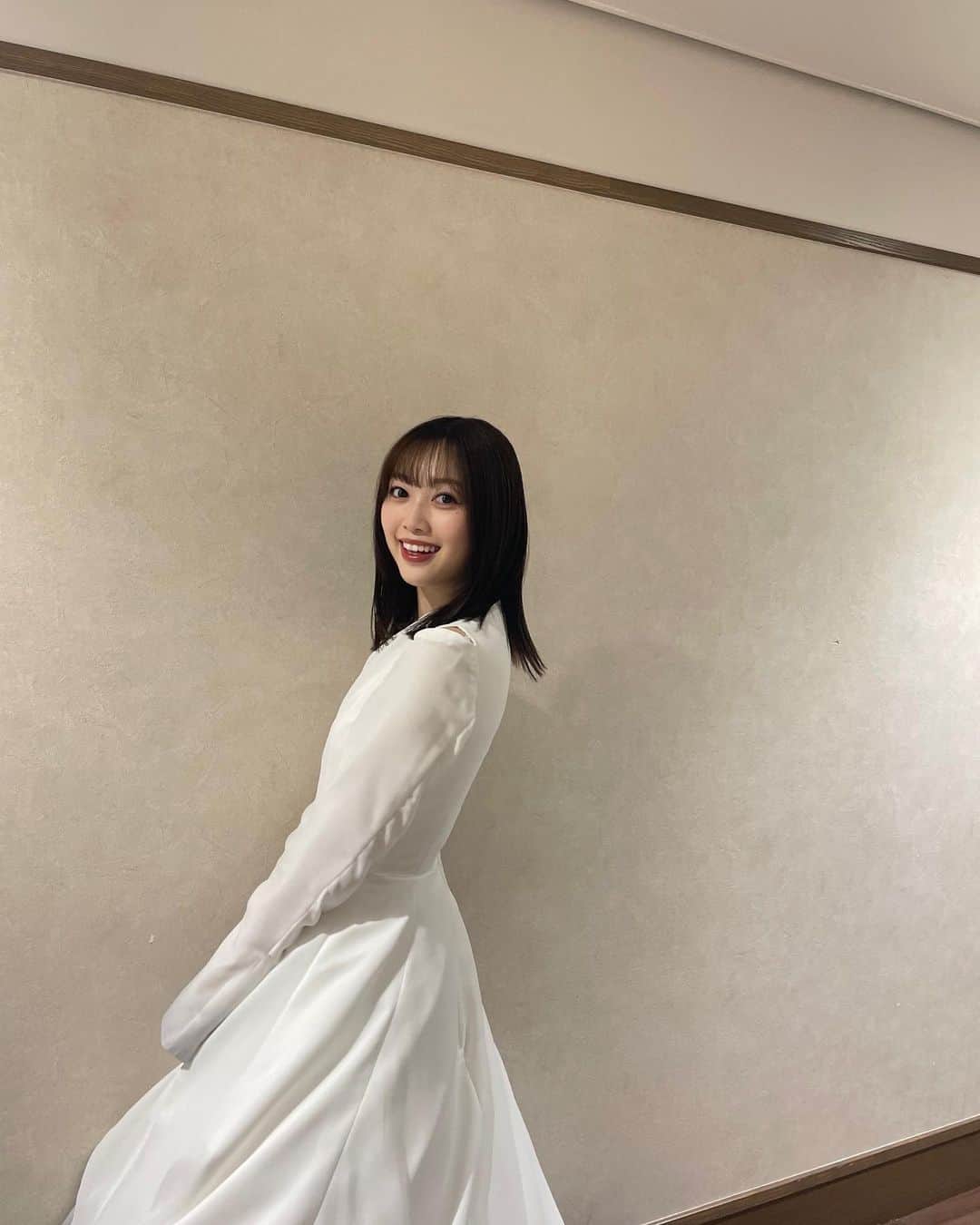 のインスタグラム：「乃木坂46を卒業させて頂くことを発表させて頂きました。  思いの丈をブログに綴らせて頂きましたので、お時間あるときに読んで頂けると嬉しいです。  みなさんのことが大好きです。 今まで本当に、とってもありがとうございました。  🫧  #乃木坂46  #北川悠理」