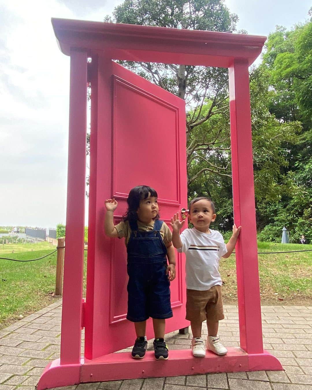 Raffi Ahmadさんのインスタグラム写真 - (Raffi AhmadInstagram)「Lucuan mana Cipung atau Doraemon? #masyaallahtabarakallah」5月22日 18時09分 - raffinagita1717