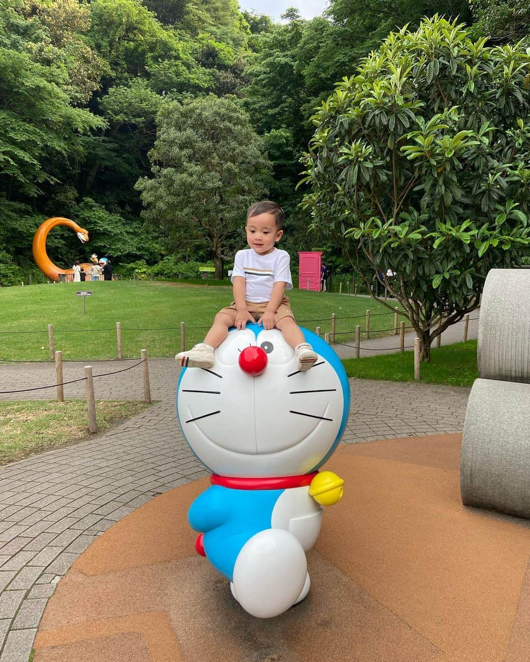 Raffi Ahmadさんのインスタグラム写真 - (Raffi AhmadInstagram)「Lucuan mana Cipung atau Doraemon? #masyaallahtabarakallah」5月22日 18時09分 - raffinagita1717